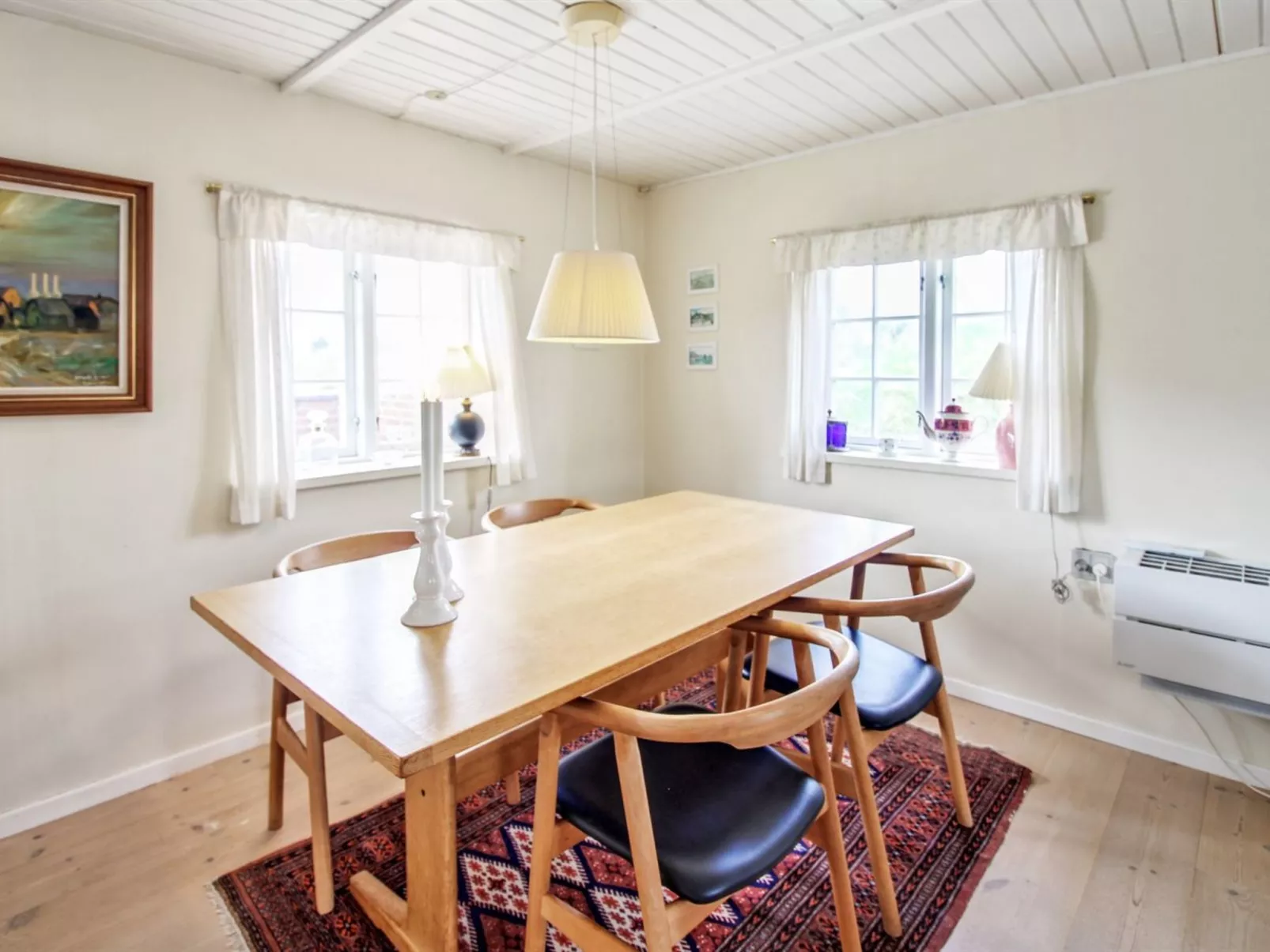 "Iivari" - 1.5km from the sea-Binnen