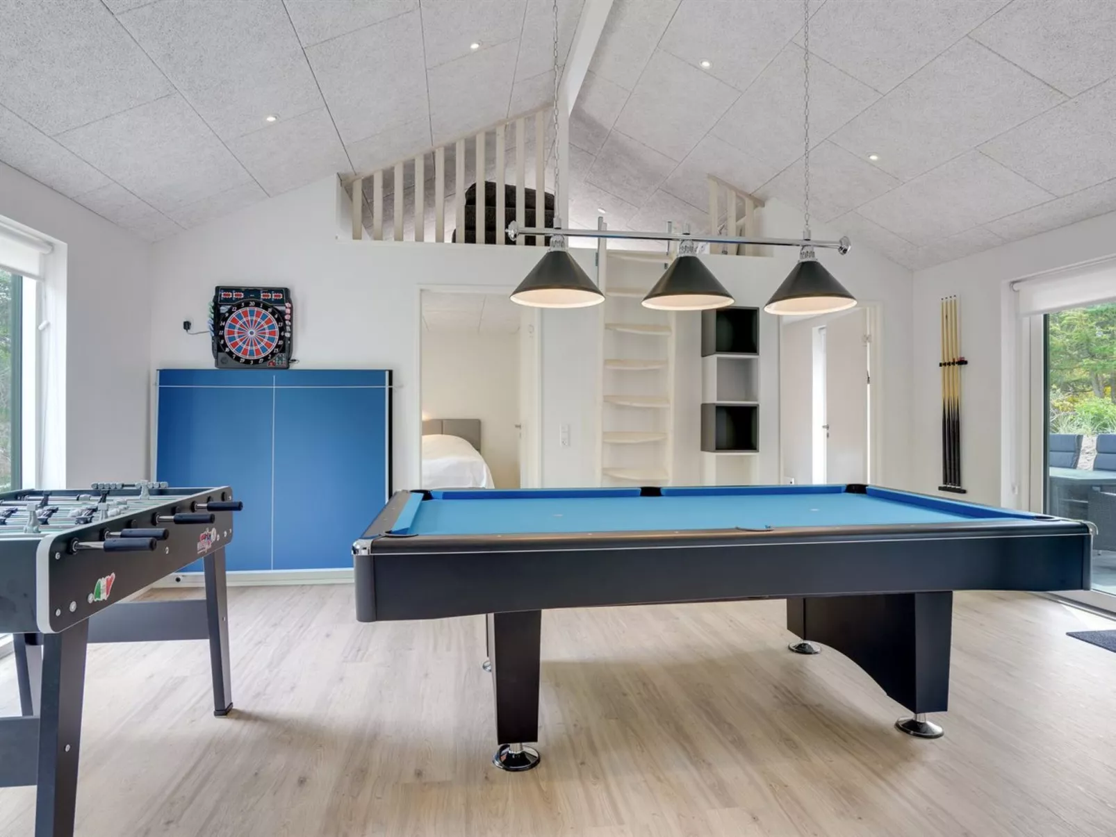 "Antonina" - 800m from the sea-Binnen