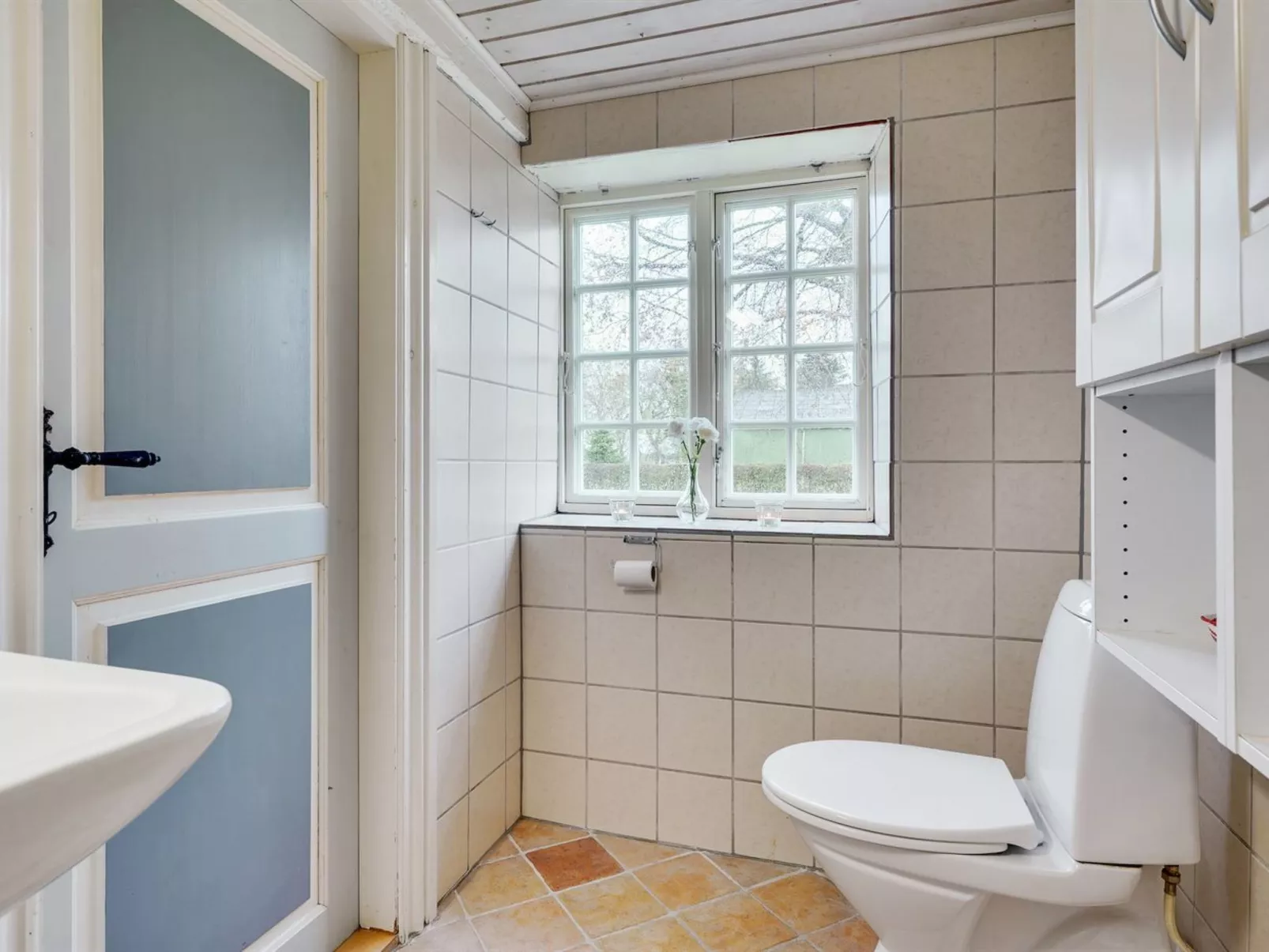 "Ilsa" - 9.8km from the sea-Binnen