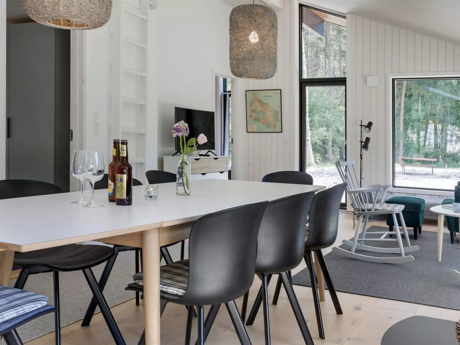 "Anarosa" - 200m from the sea-Binnen