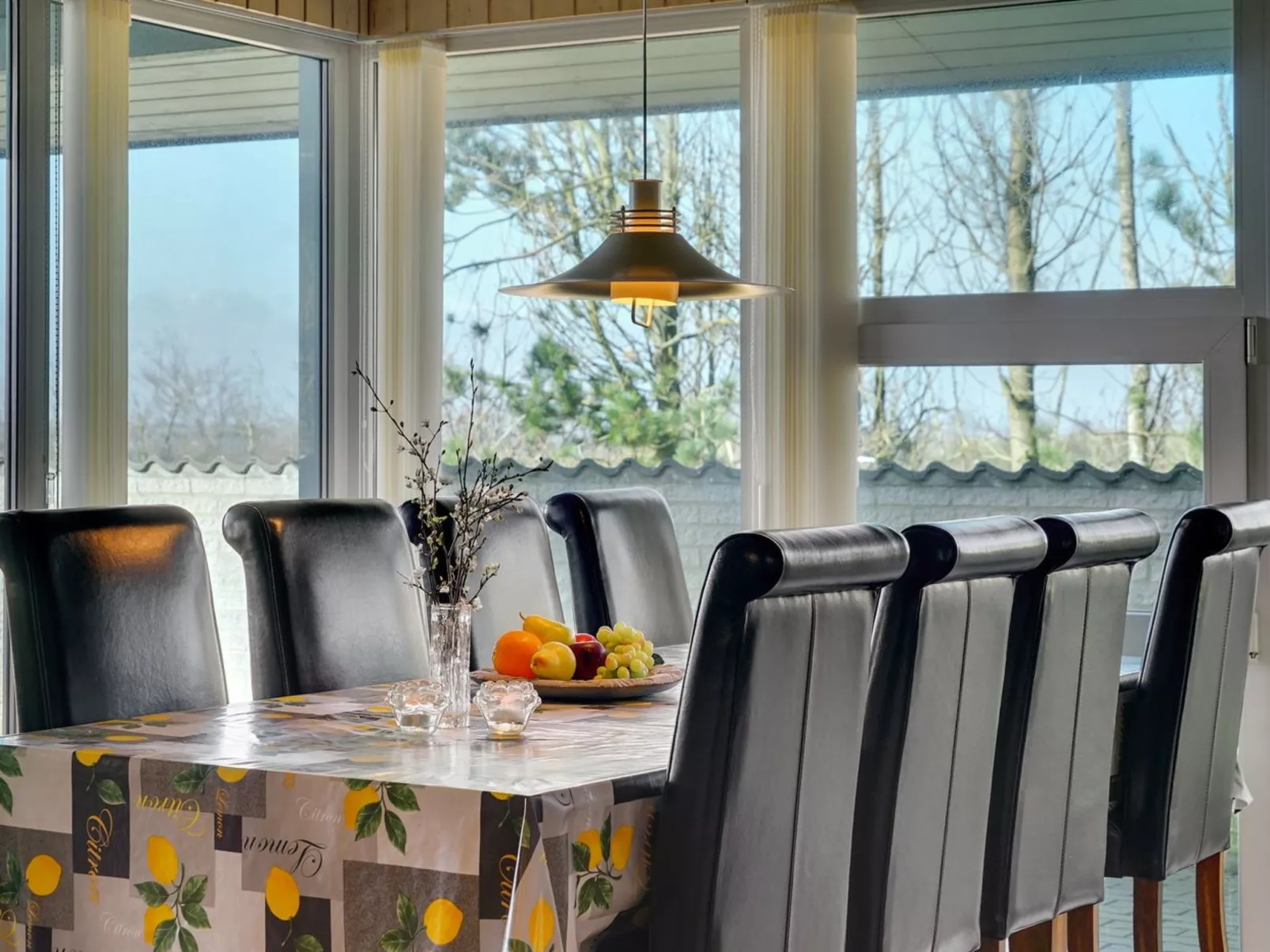 "Anselma" - 800m to the fjord-Binnen