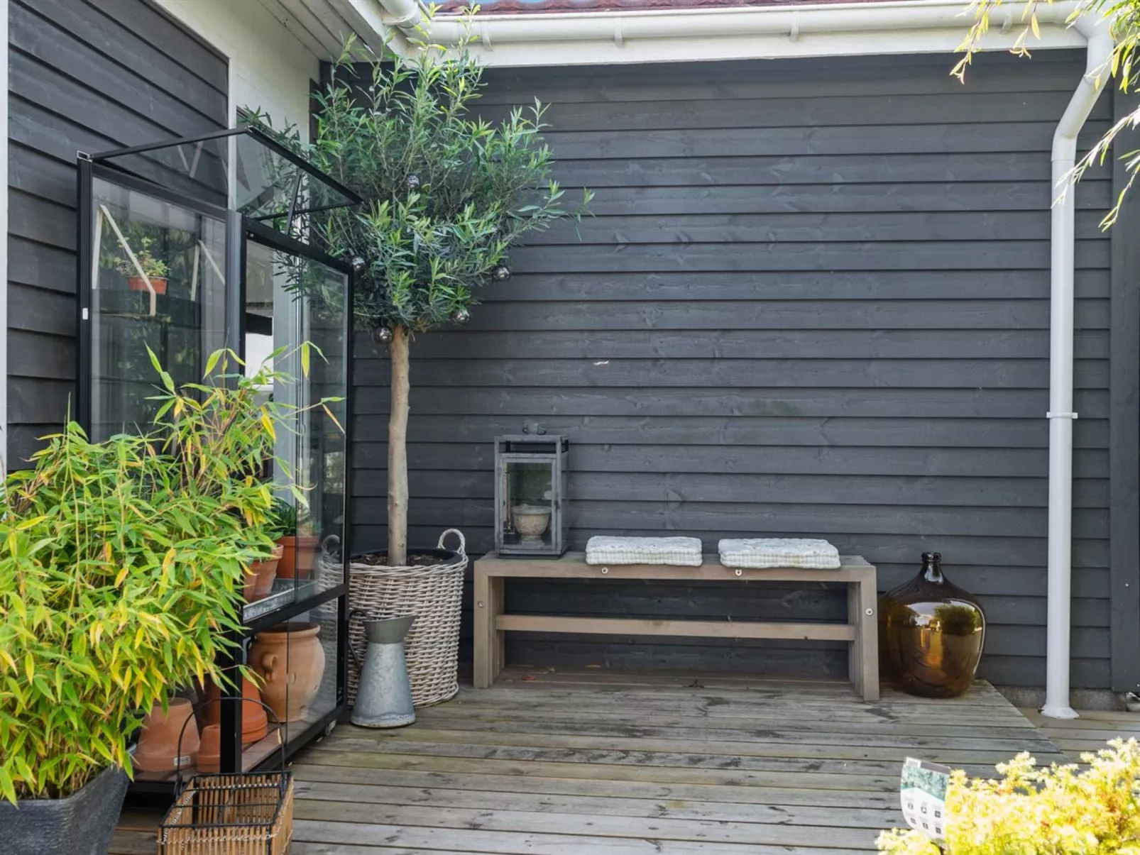 "Elfrede" - 600m from the sea-Buiten