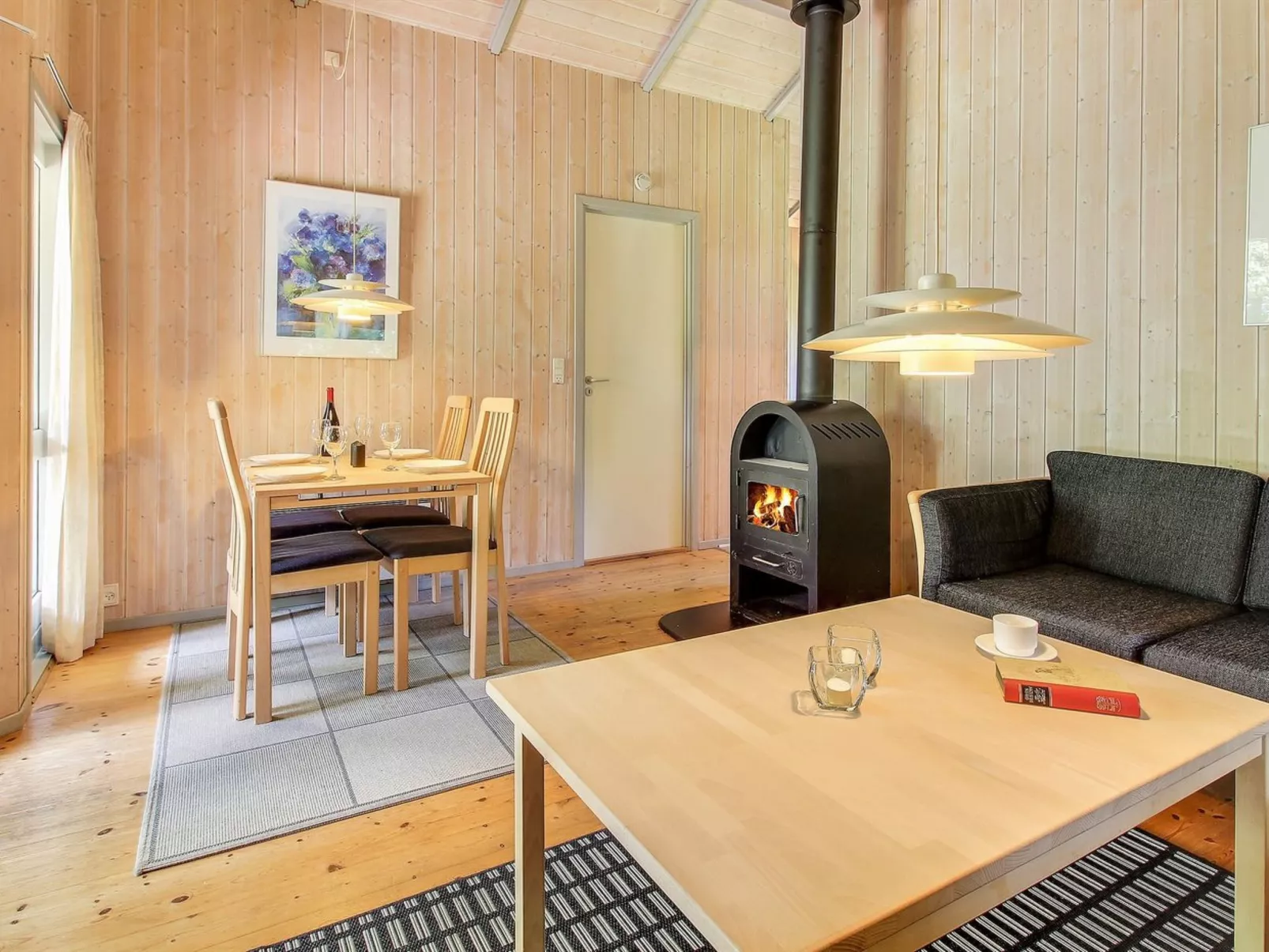 "Frederikke" - 28km from the sea-Binnen