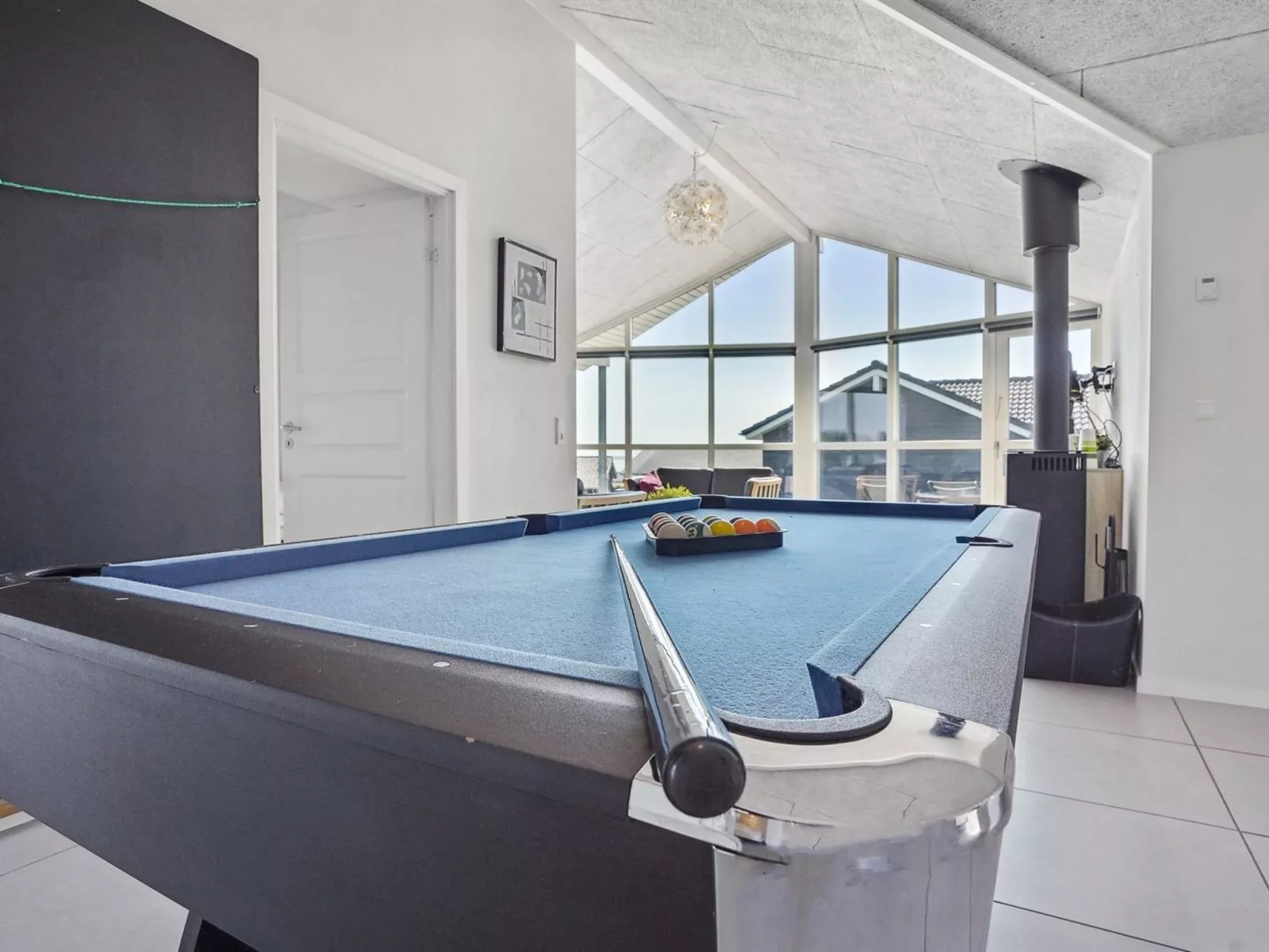 "Tenaya" - 200m from the sea-Binnen