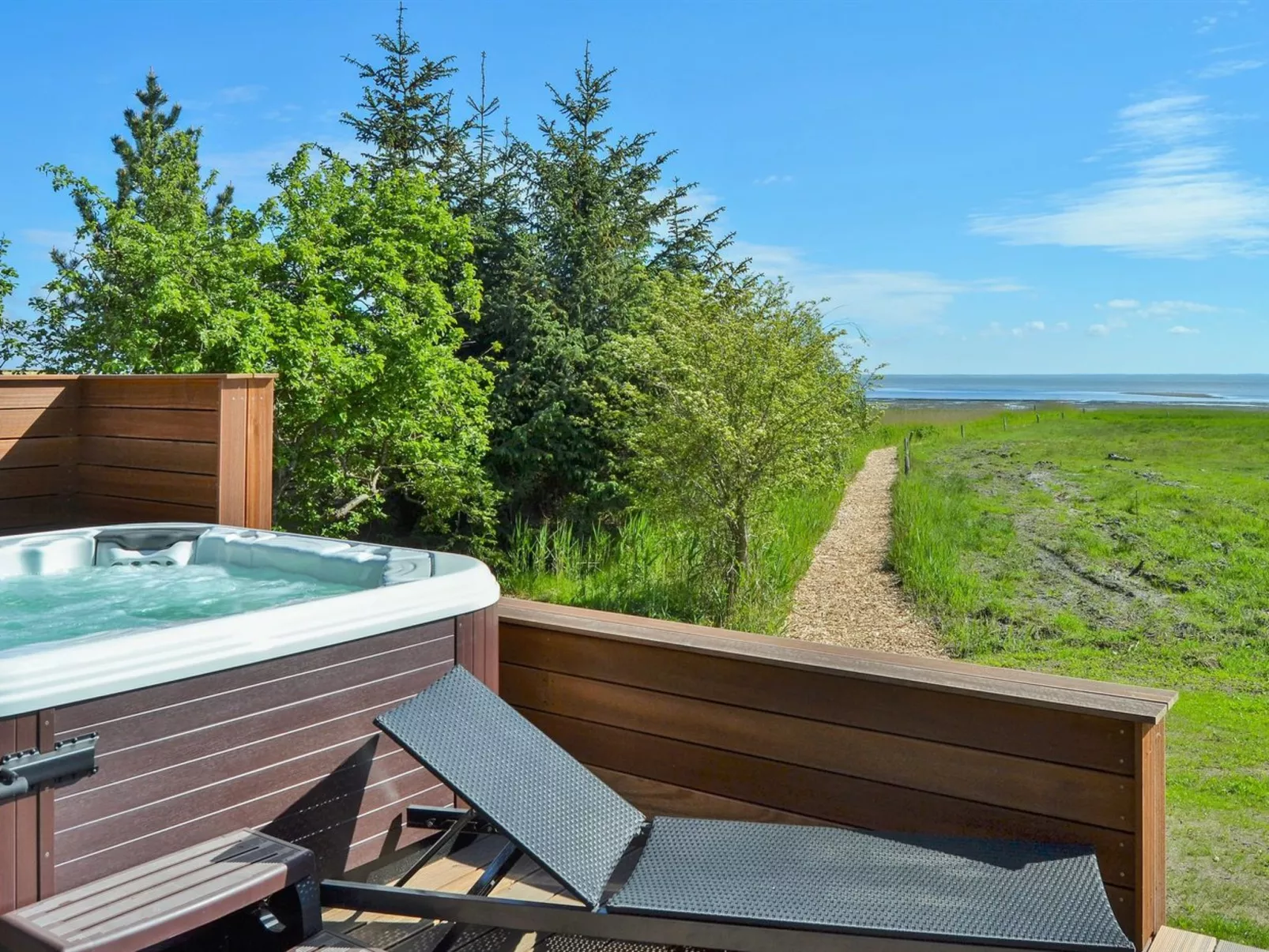 "Rudolf" - 95m from the sea-Binnen