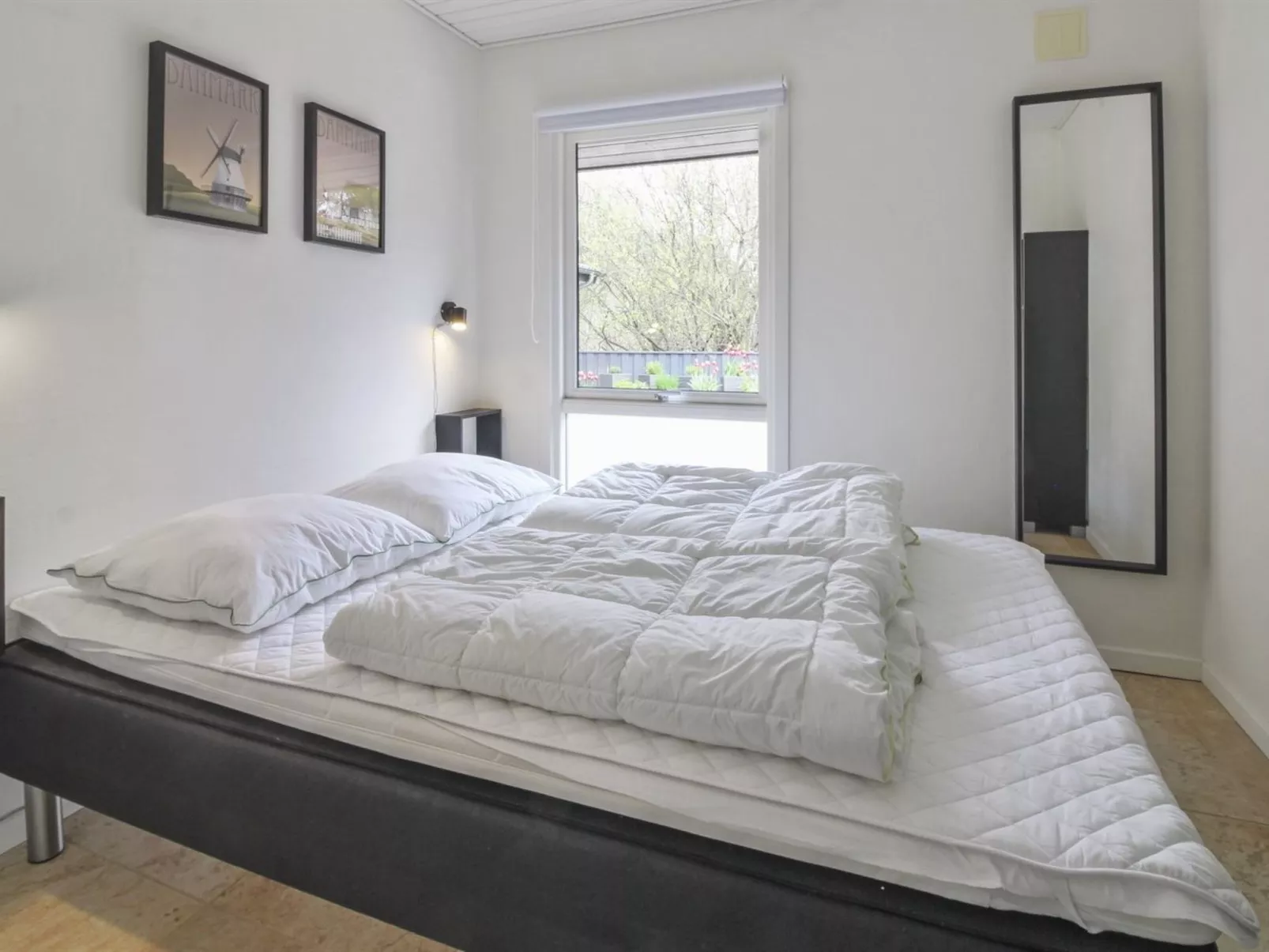 "Vieno" - 2.6km from the sea-Binnen