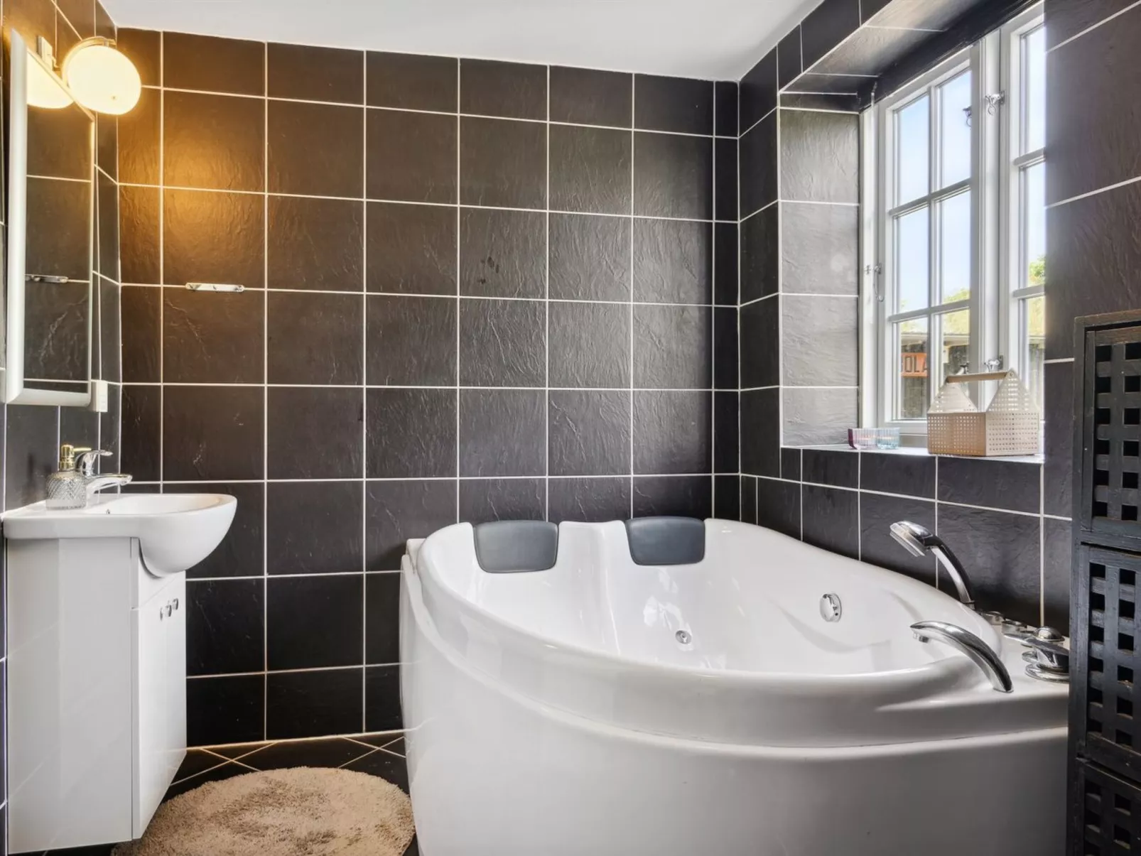 "Viivi" - 900m from the sea-Binnen