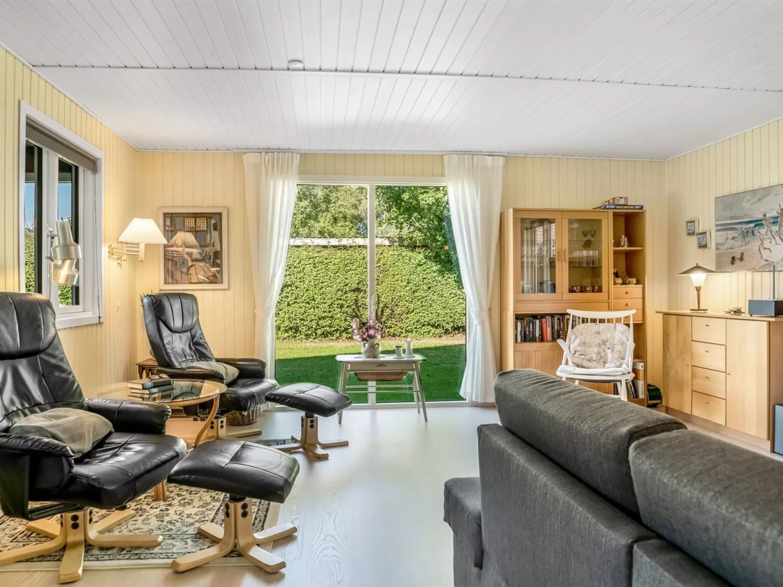 "Gunhil" - 200m from the sea-Binnen