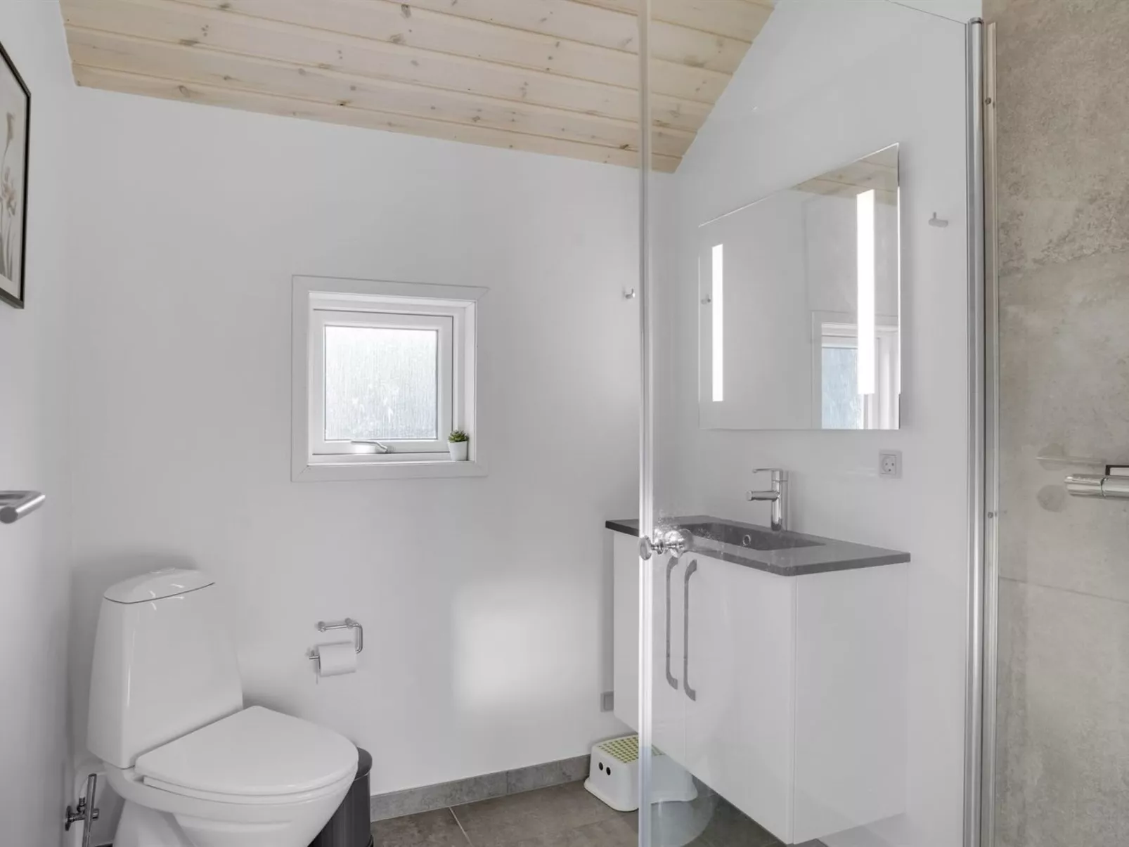 "Swavi" -  from the sea-Binnen