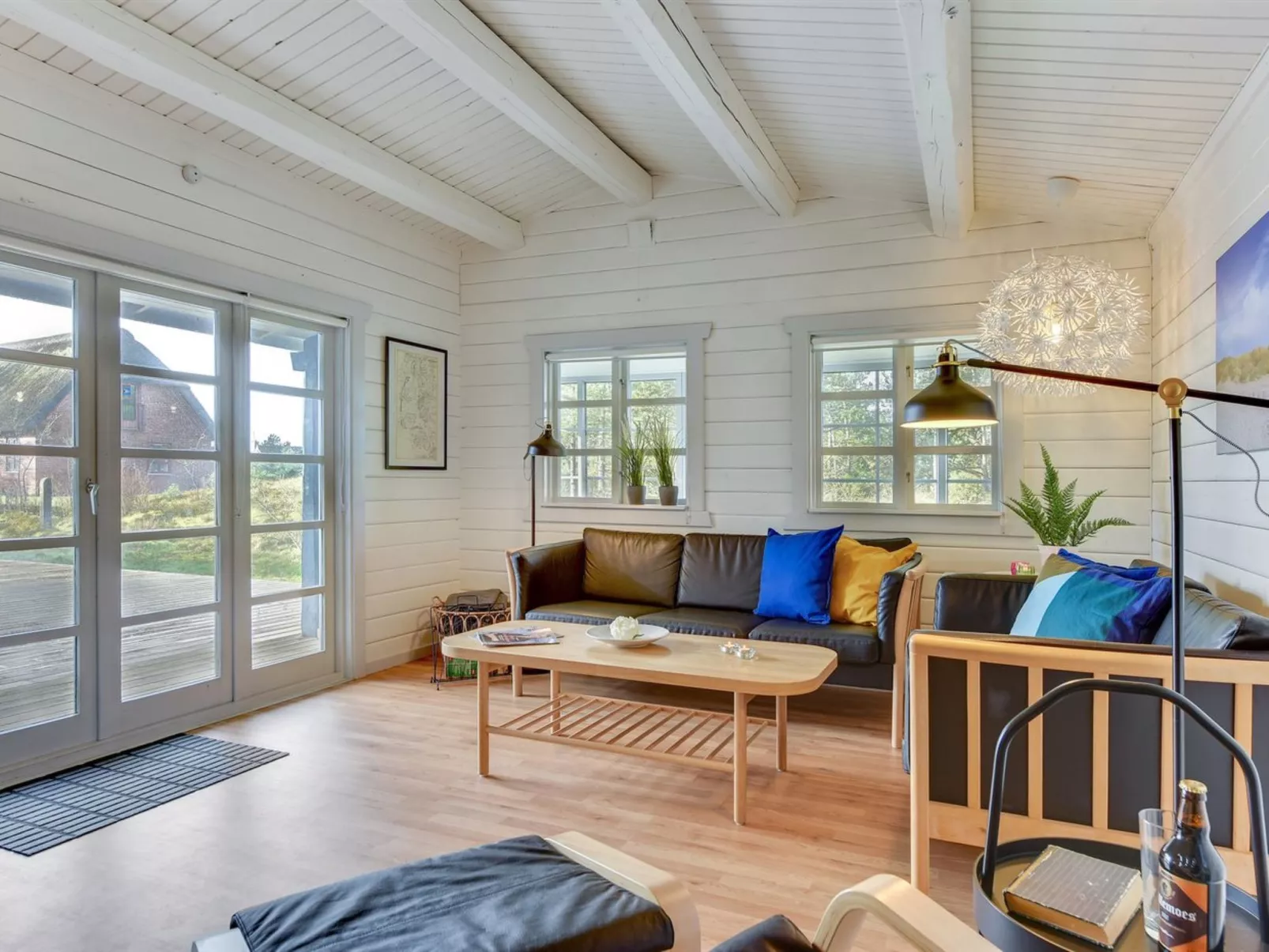 "Semund" - 2km from the sea-Binnen