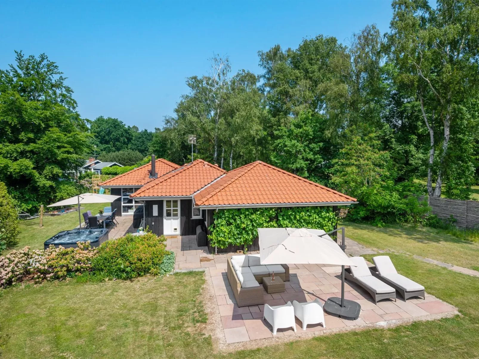 "Elline" - 450m from the sea-Buiten