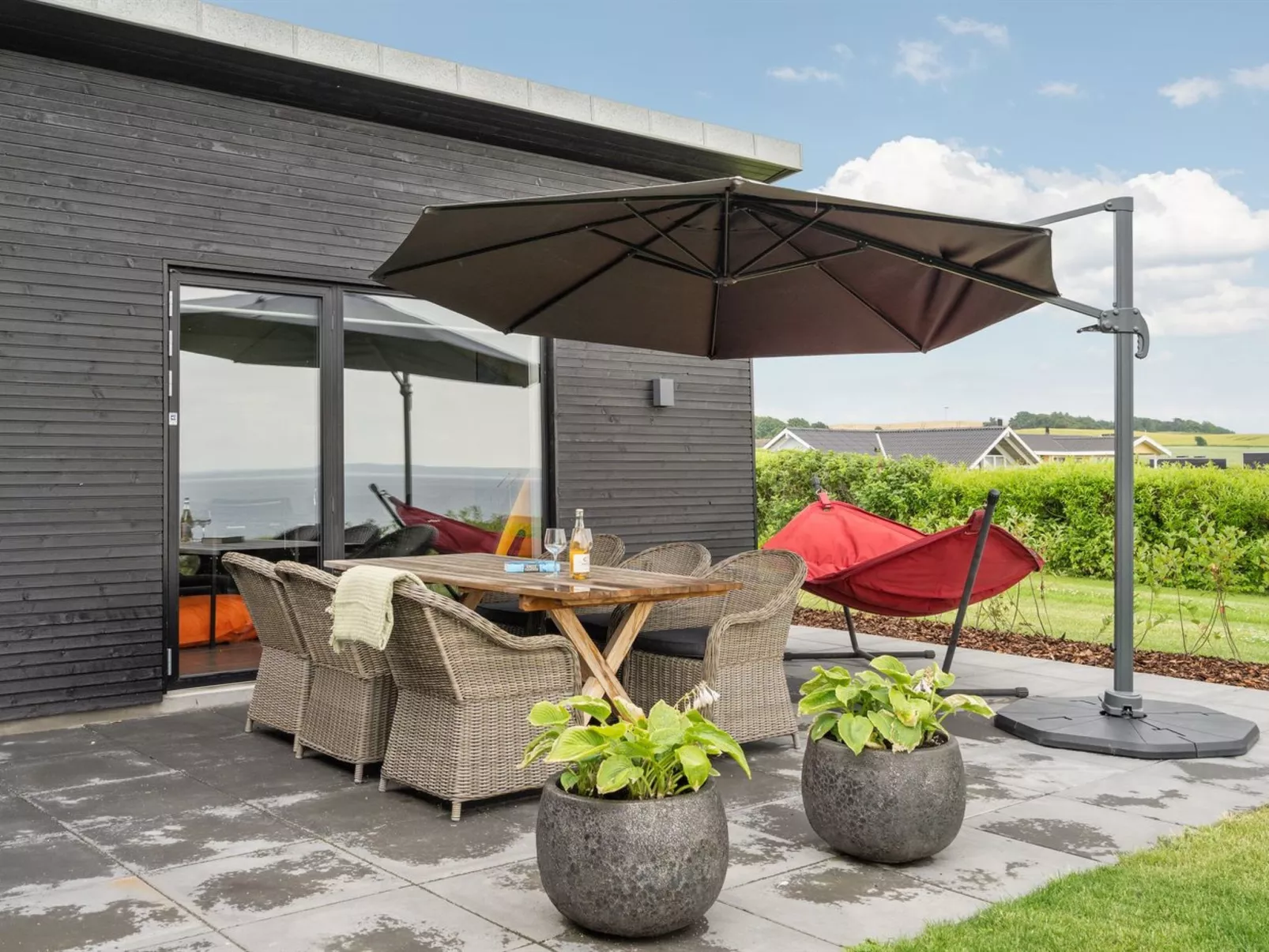 "Alyna" - 200m from the sea-Buiten