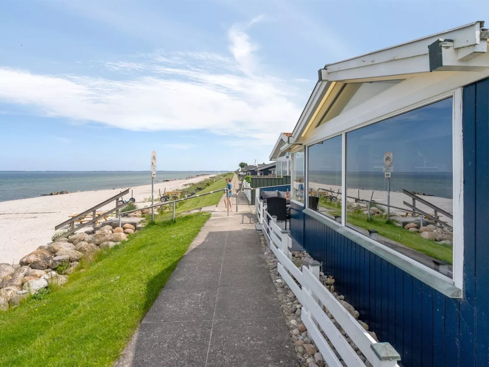 "Nera" - 10m from the sea-Buiten