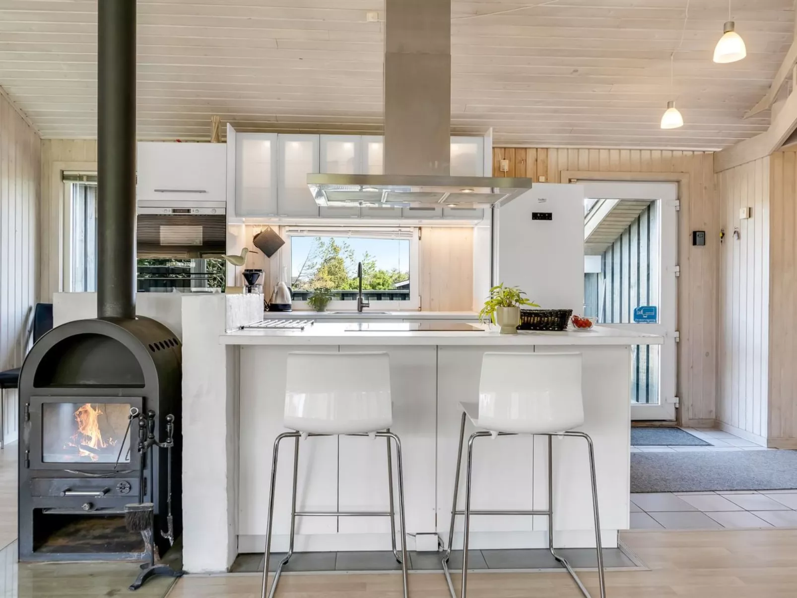 "Aponi" - 400m from the sea-Binnen