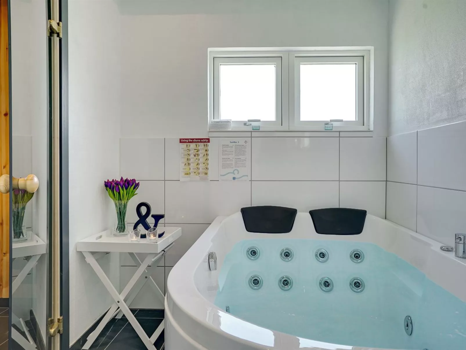 "Aldina" - 1.5km from the sea-Binnen