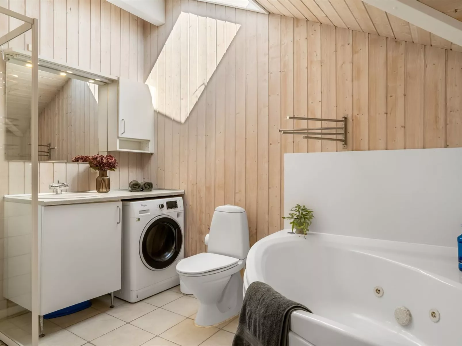 "Eddi" - 550m from the sea-Binnen