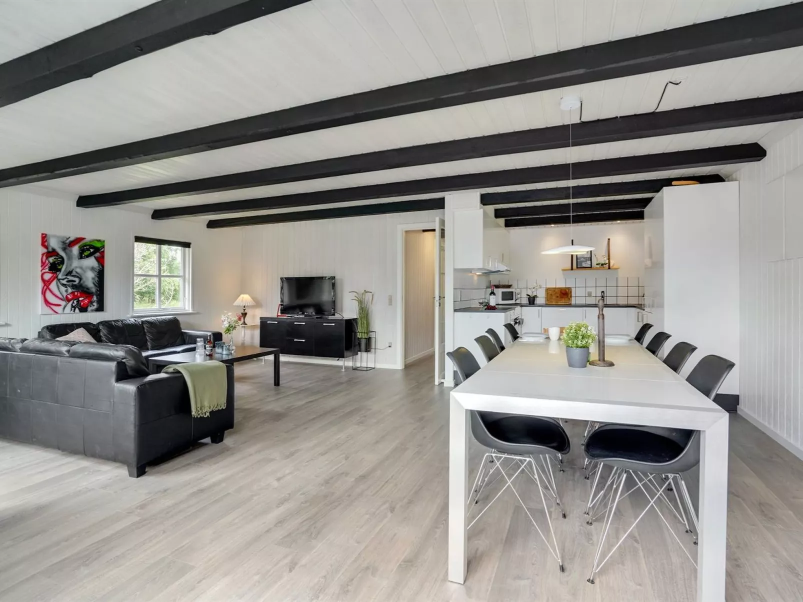 "Madalena" - 2.8km from the sea-Binnen