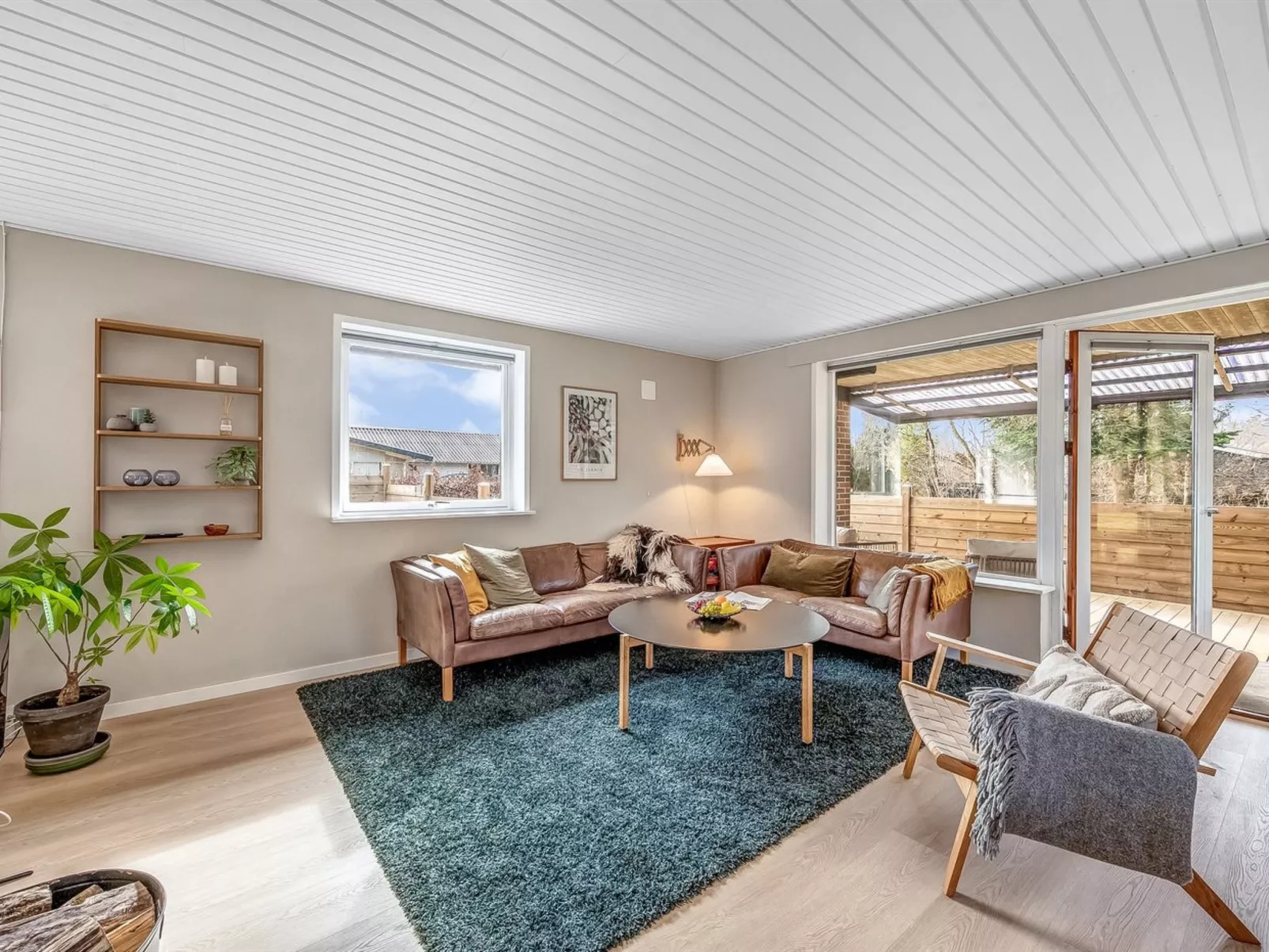 "Gundis" - 500m to the fjord-Binnen