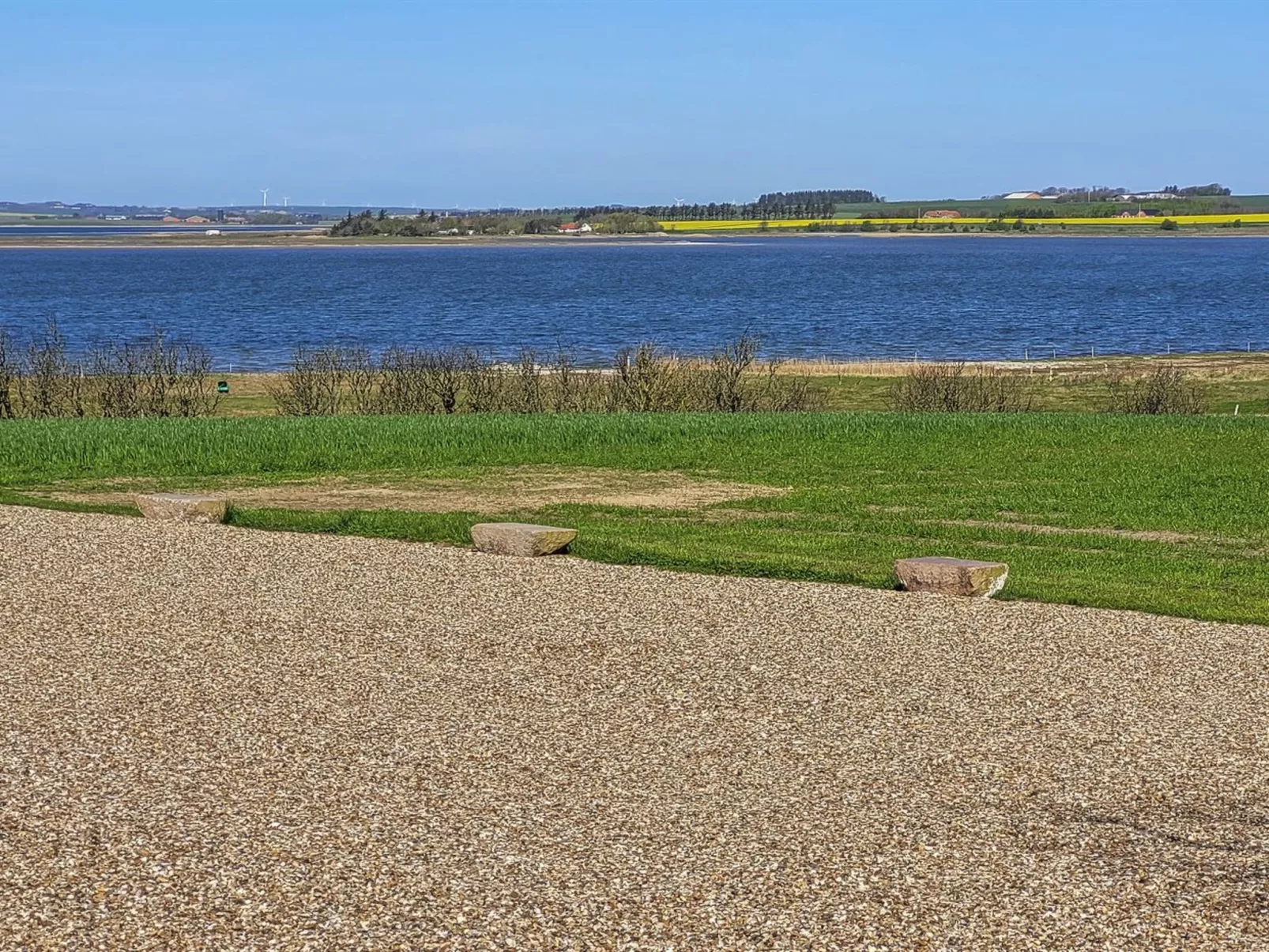 "Imilie" - 250m to the fjord-Buiten