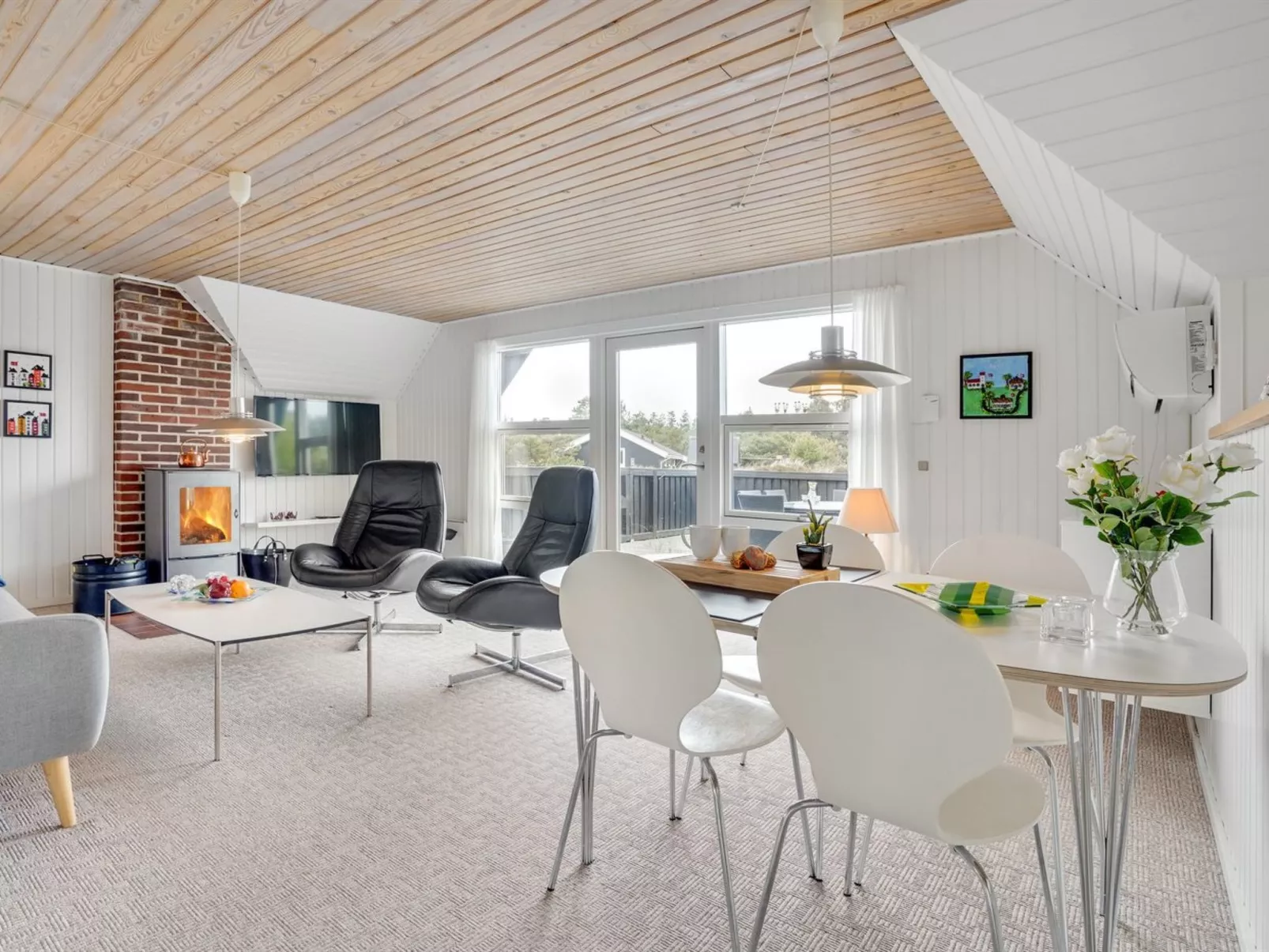 "Vladan" - 1.6km from the sea-Binnen