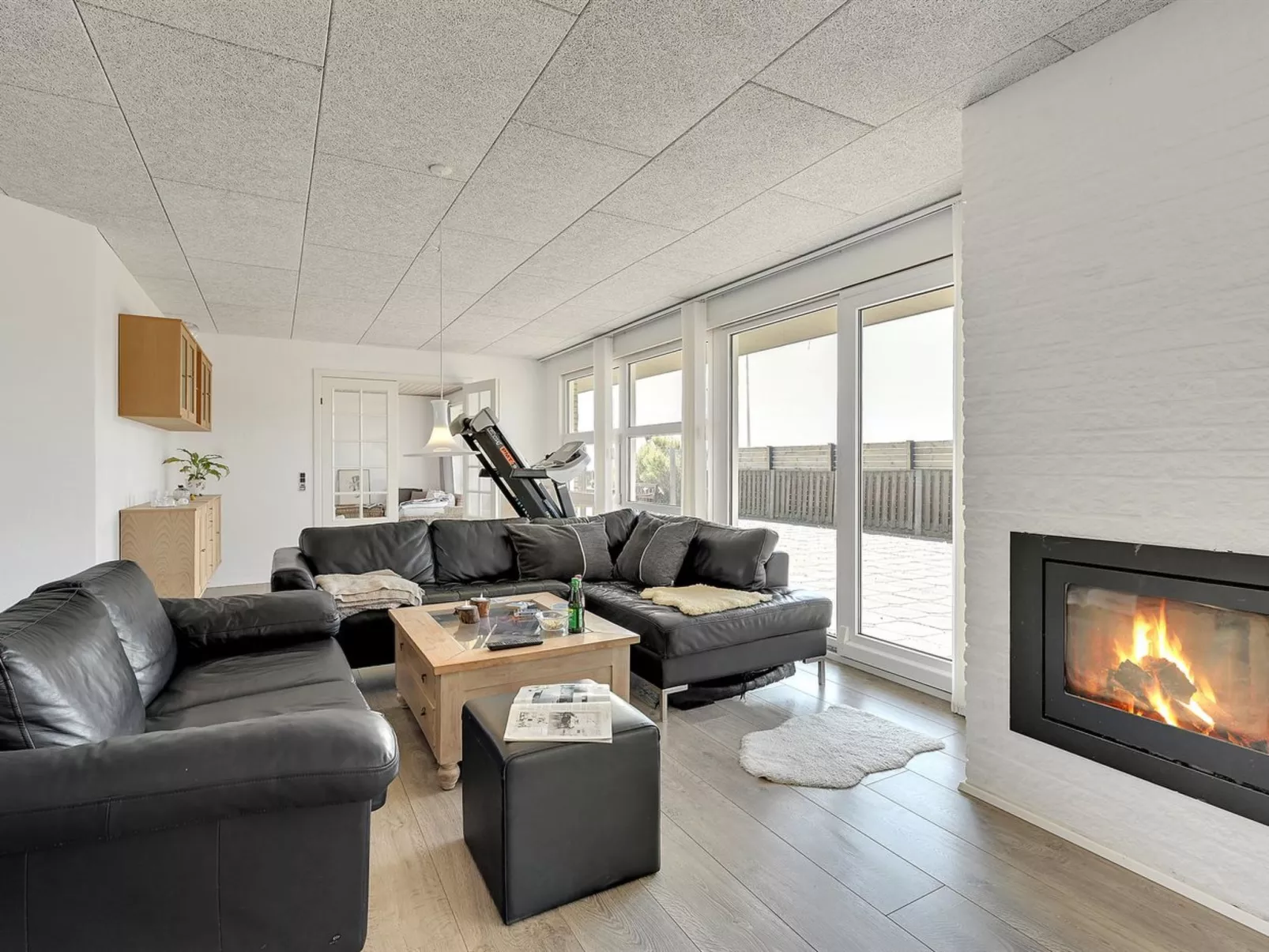 "Bibbi" - 20m to the fjord-Binnen