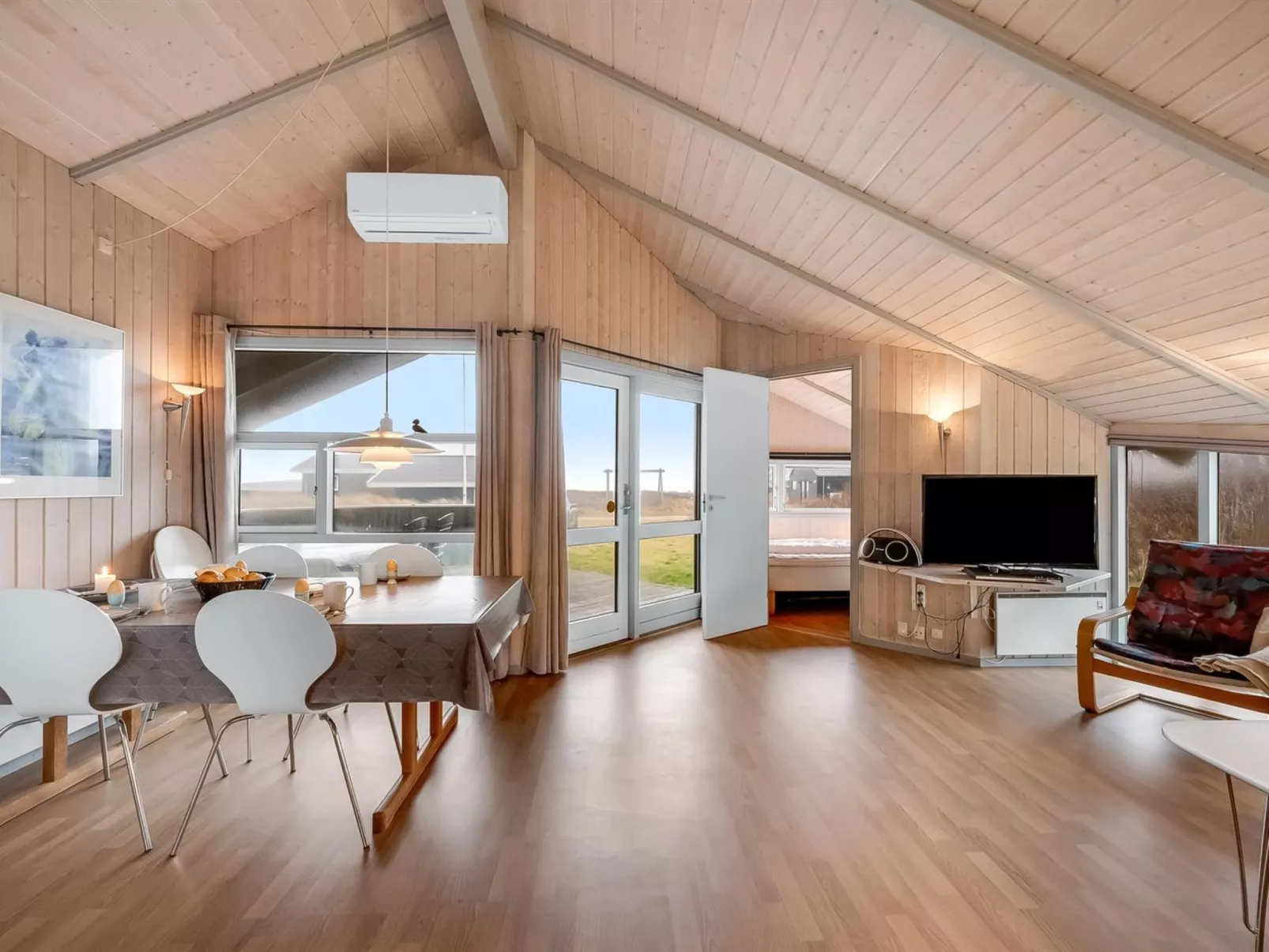 "Mimo" - 150m from the sea-Binnen