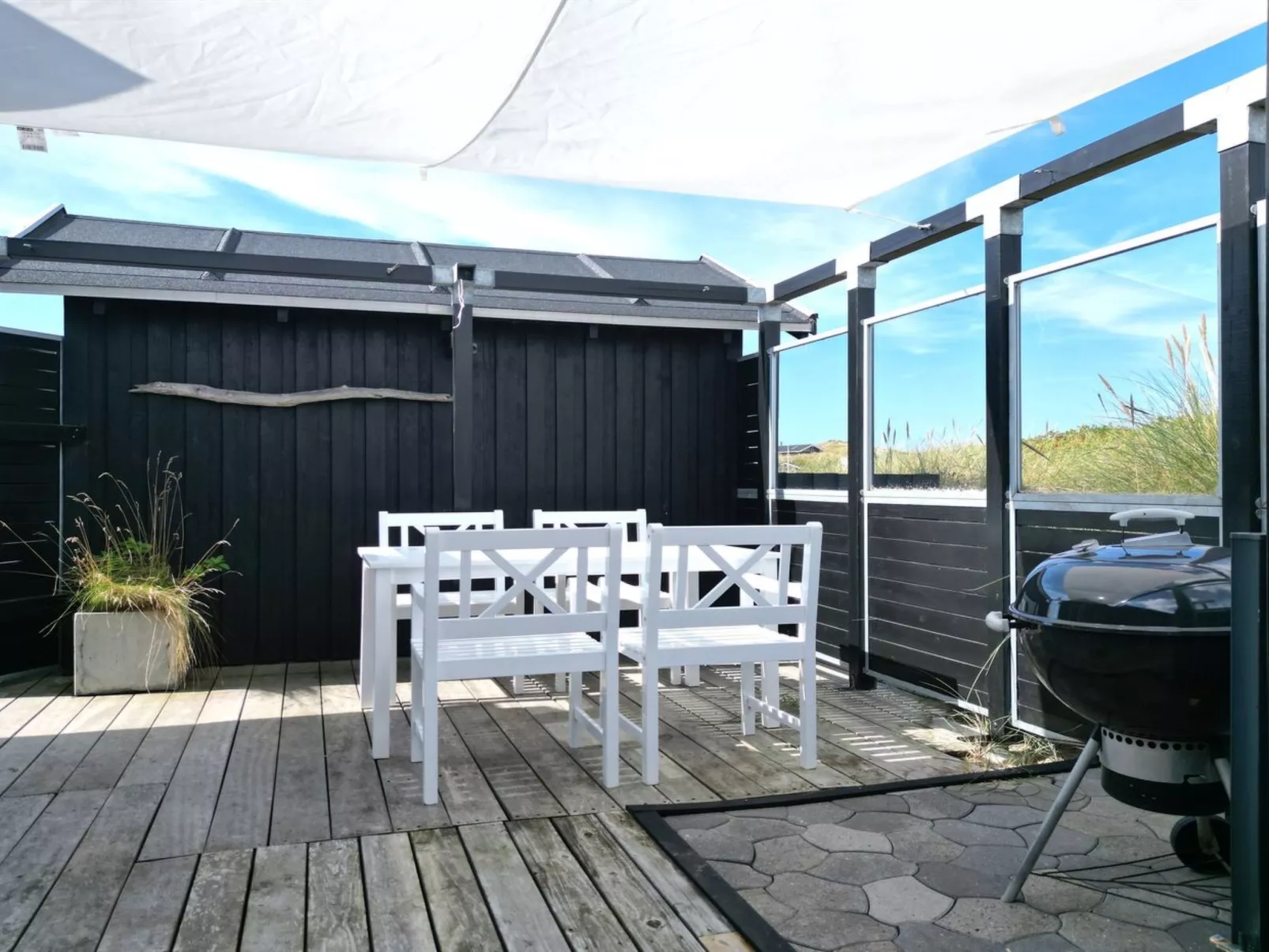 "Aruna" - 200m from the sea-Buiten