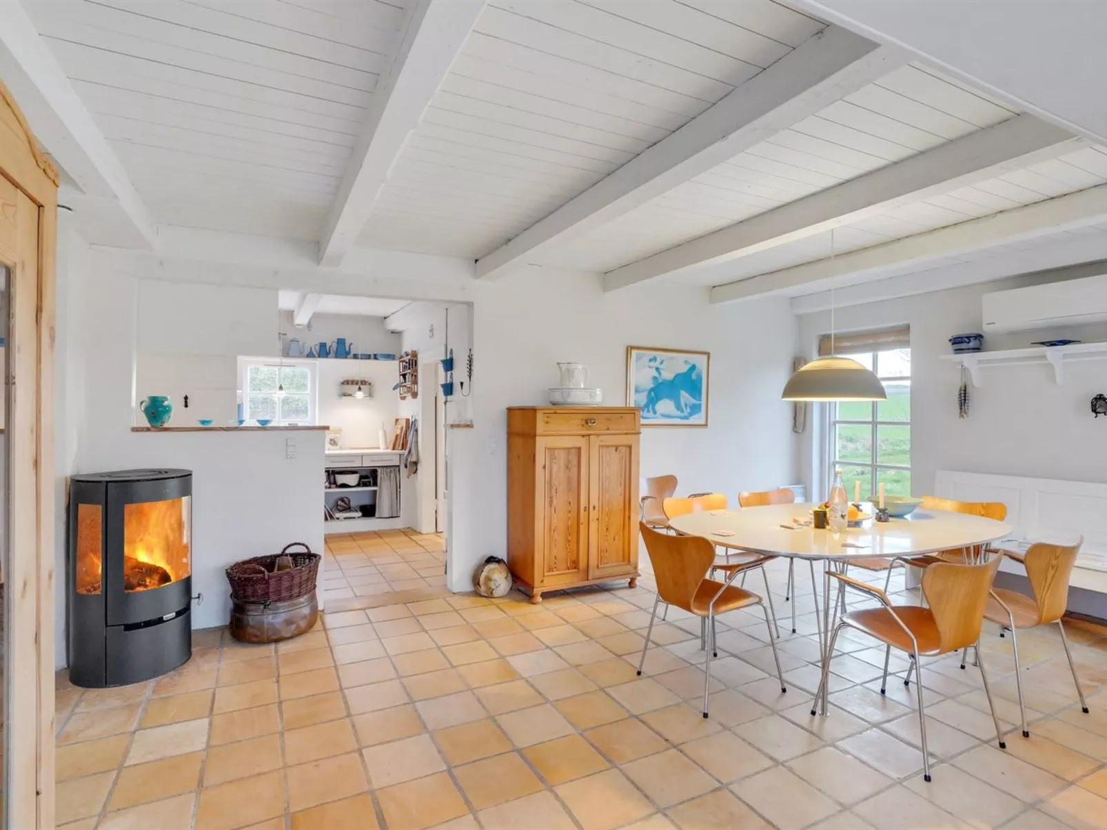 "Althea" - 750m to the fjord-Binnen