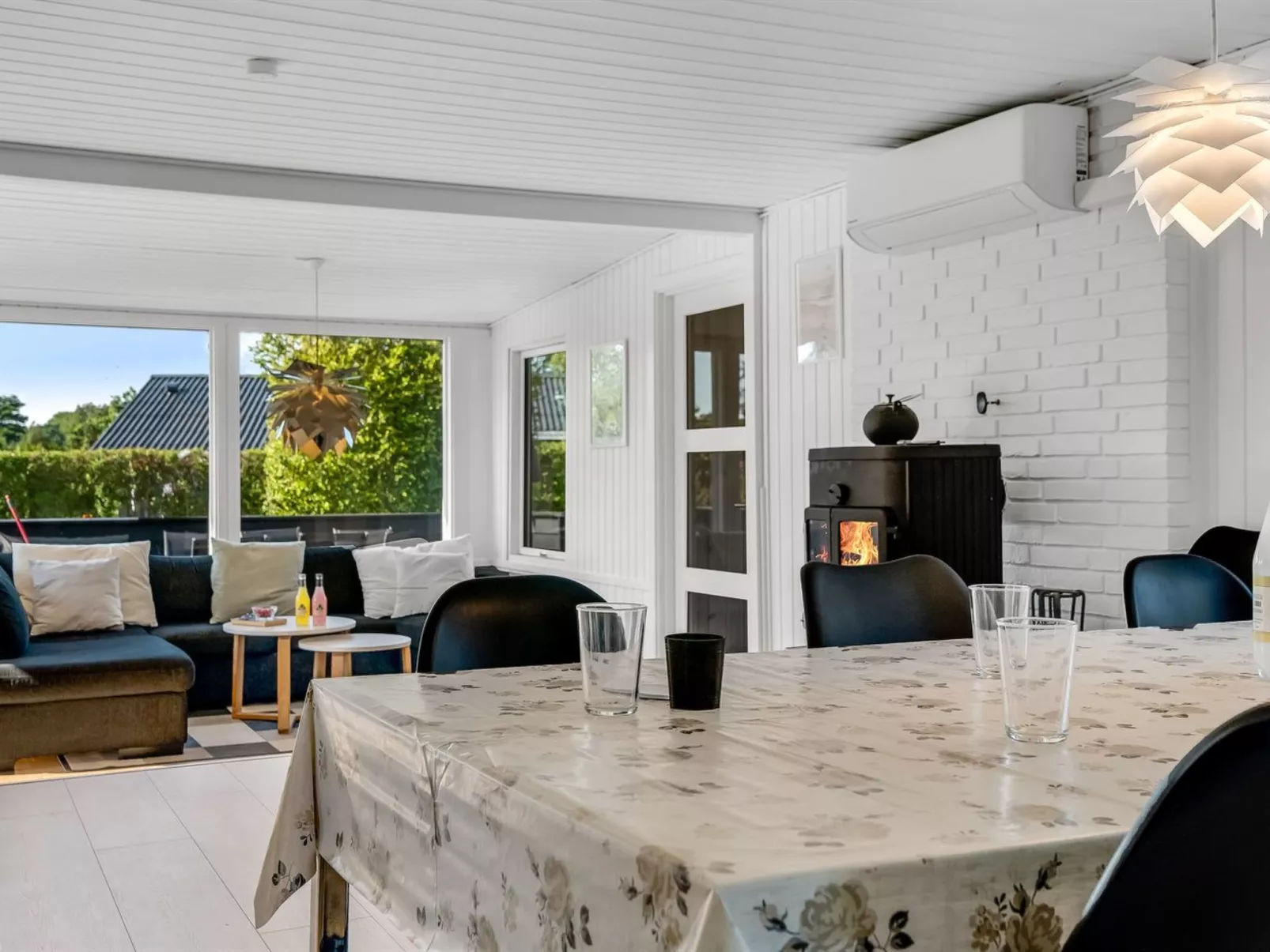 "Edel" - 650m from the sea-Binnen