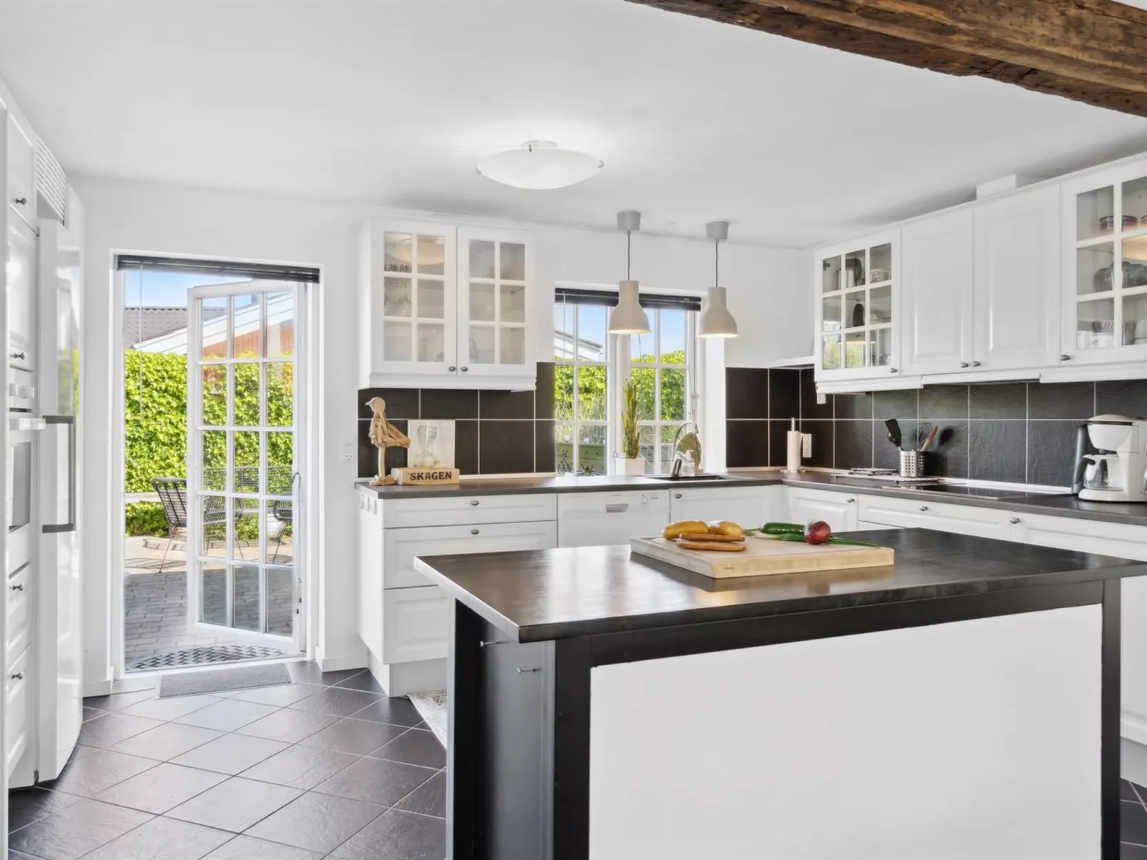 "Murtuz" - 900m from the sea-Binnen