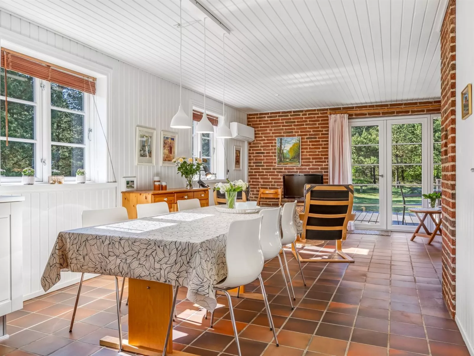 "Angret" - 3.5km from the sea-Binnen