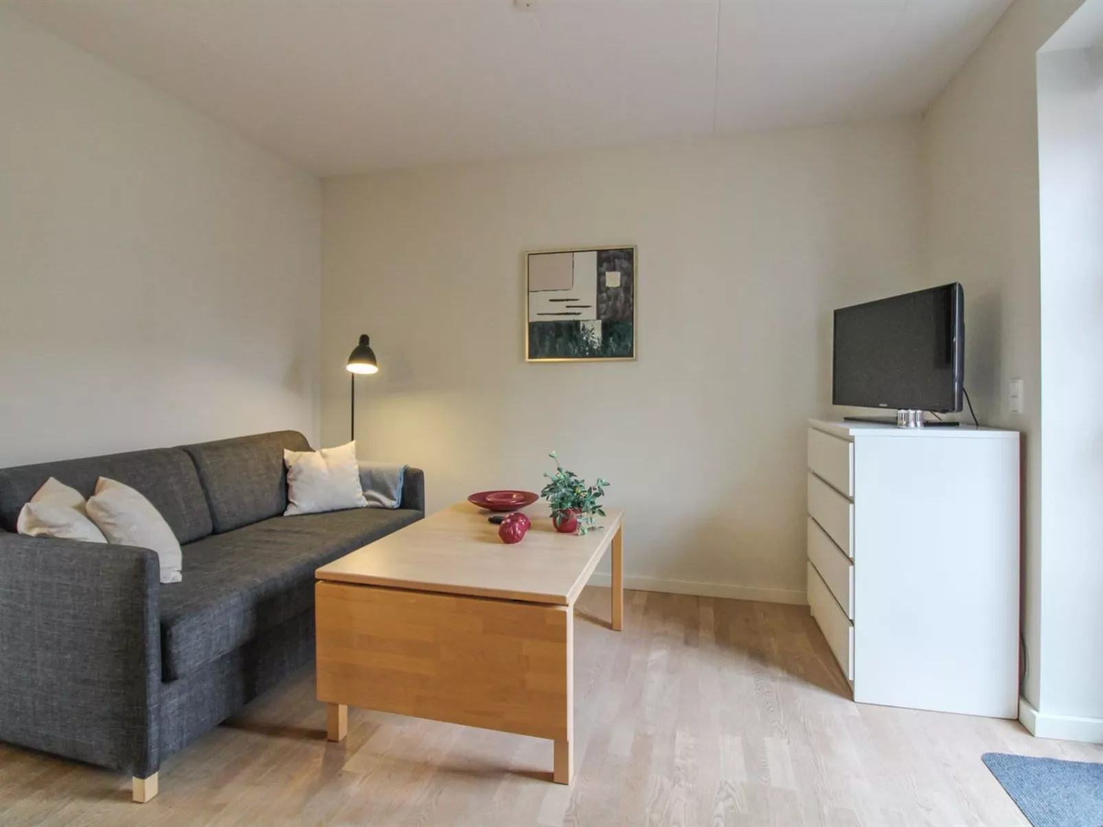 "Lutz" - 6km from the sea-Binnen