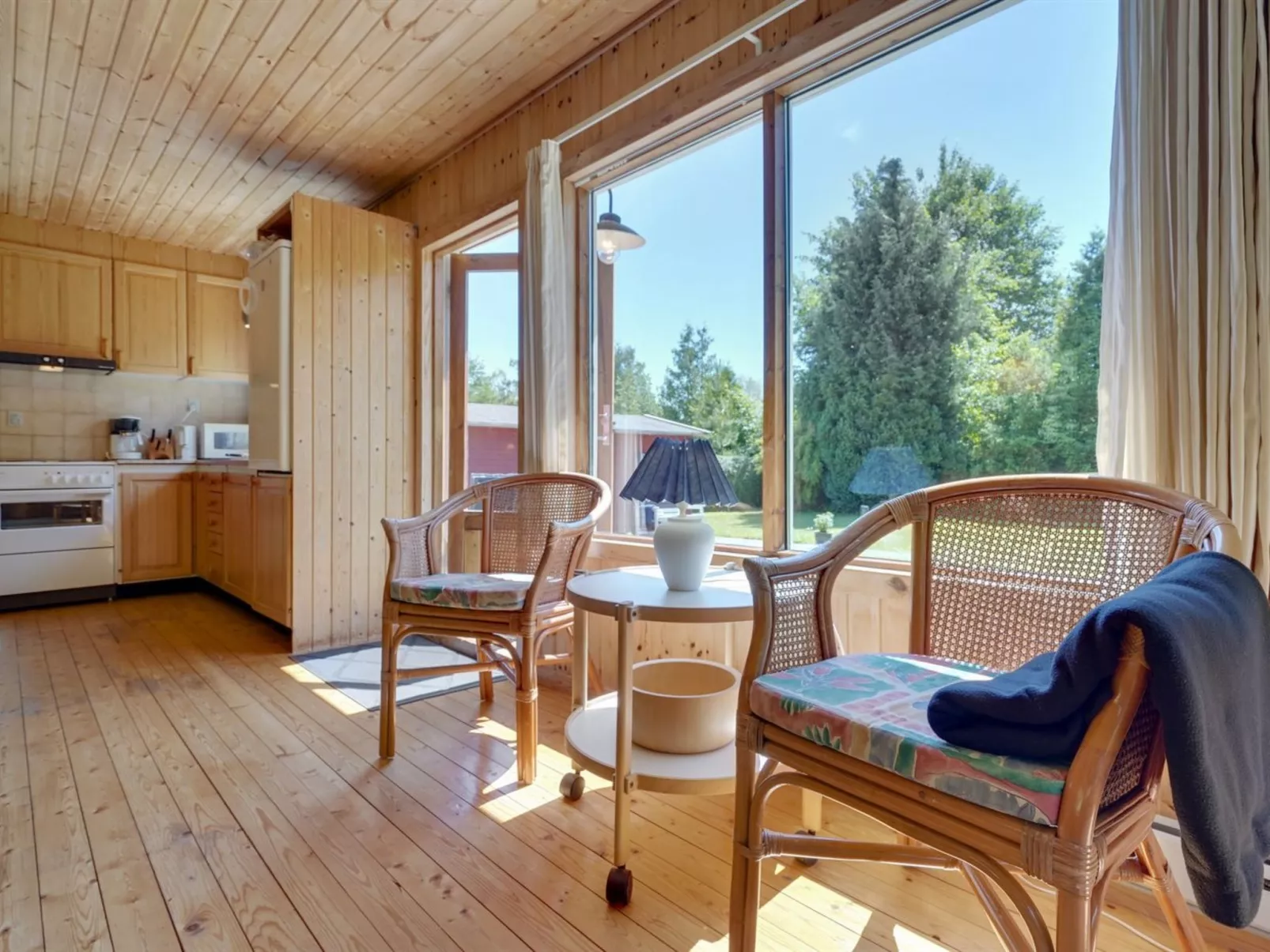 "Hege" - 450m from the sea-Binnen