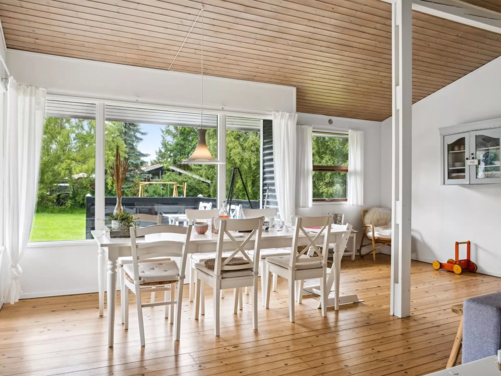 "Morten" - 500m from the sea-Binnen