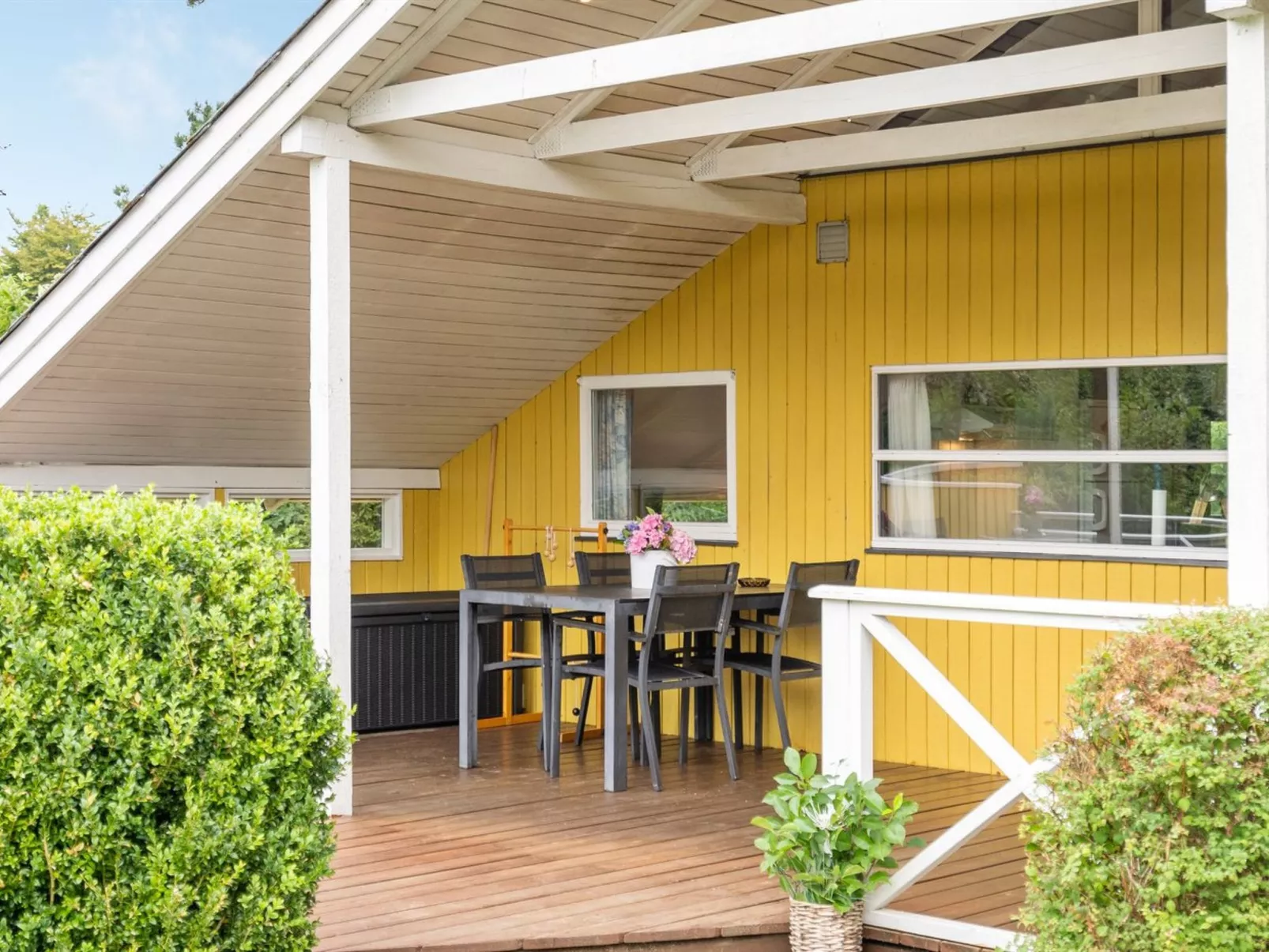 "Hannelise" - 30km from the sea-Buiten