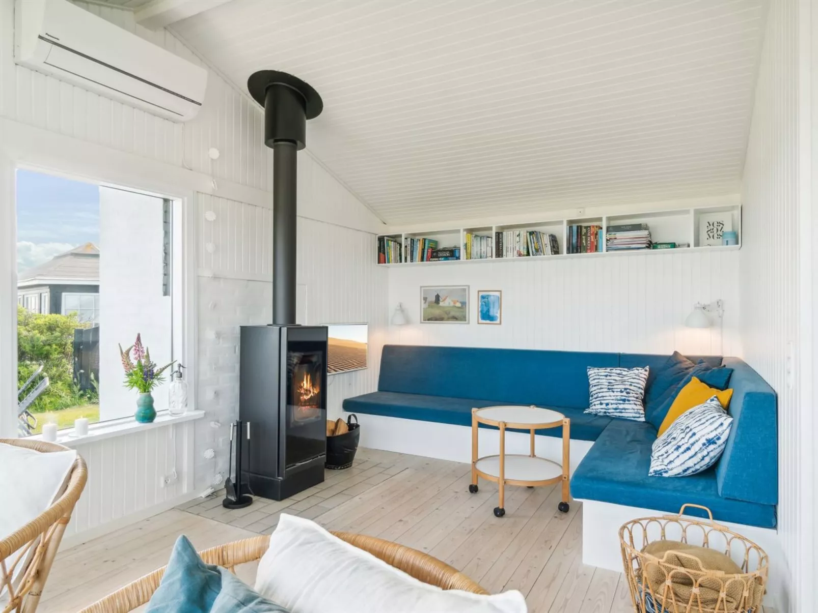 "Edlef" - 279m from the sea-Binnen