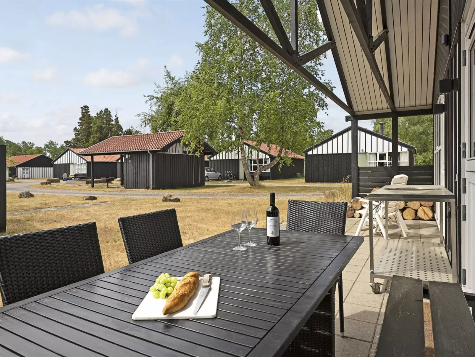 "Iolani" - 250m from the sea-Buiten