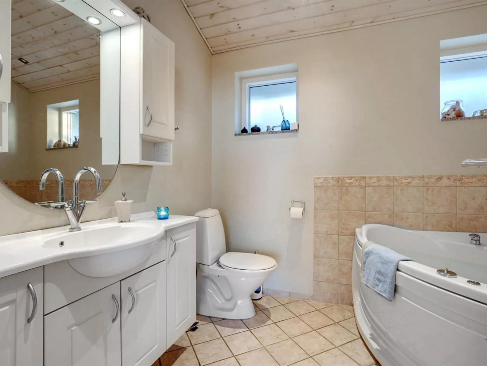 "Thorman" - 75m from the sea-Binnen