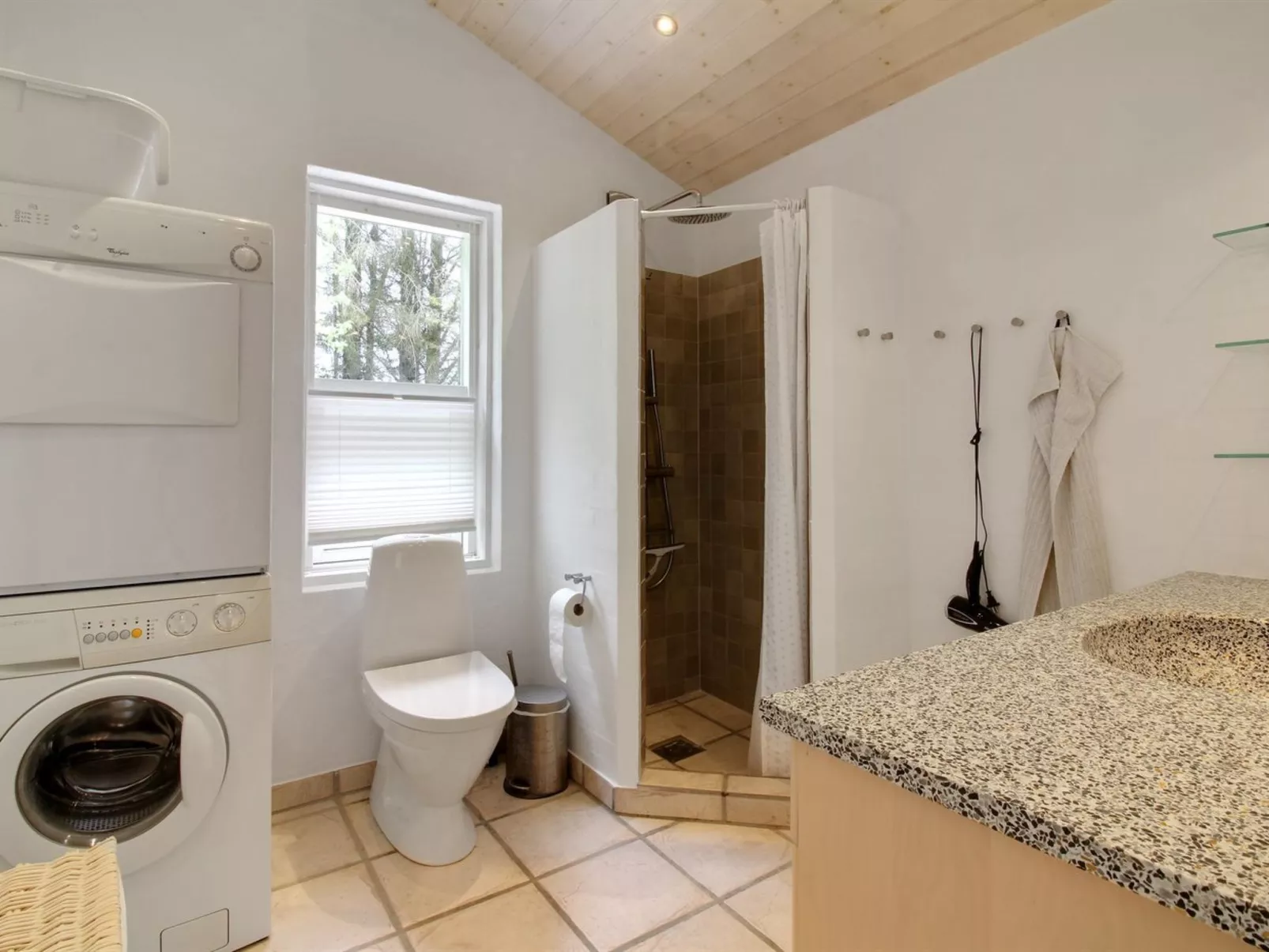 "Siljana" - 1km from the sea-Binnen