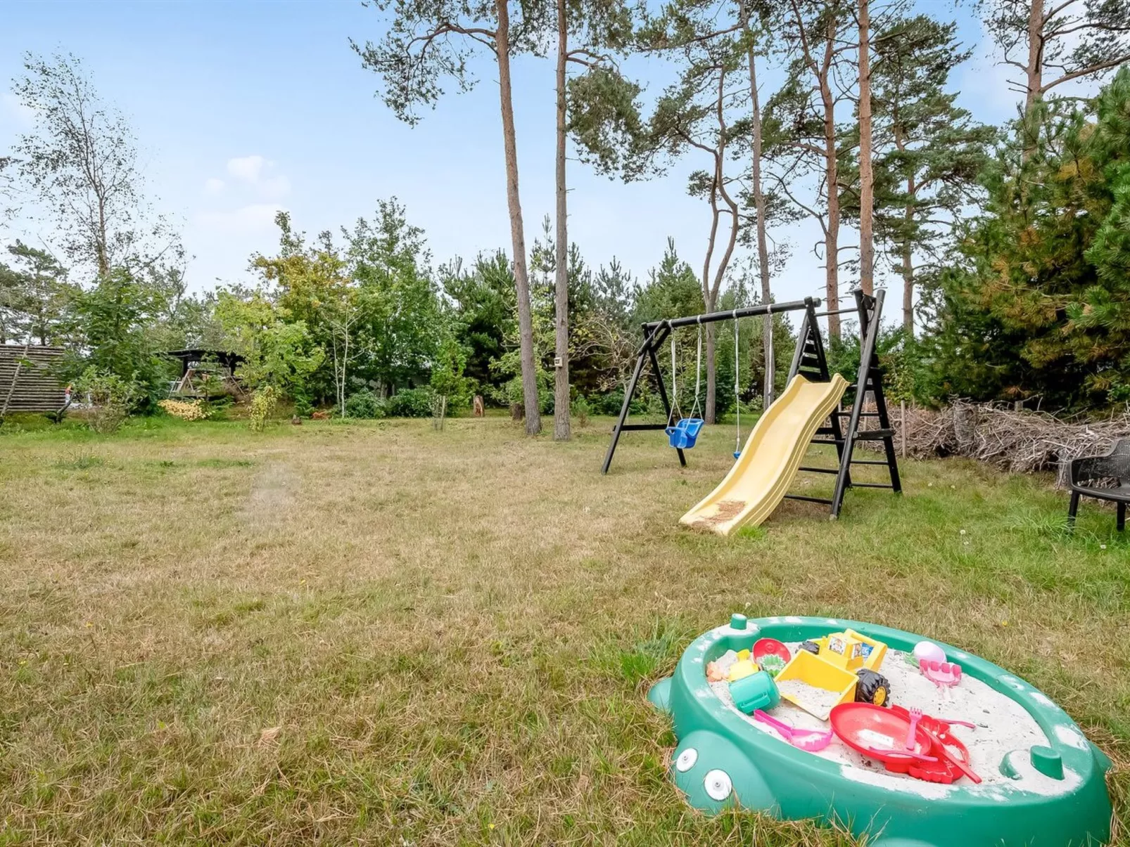 "Raafael" - 175m from the sea-Buiten