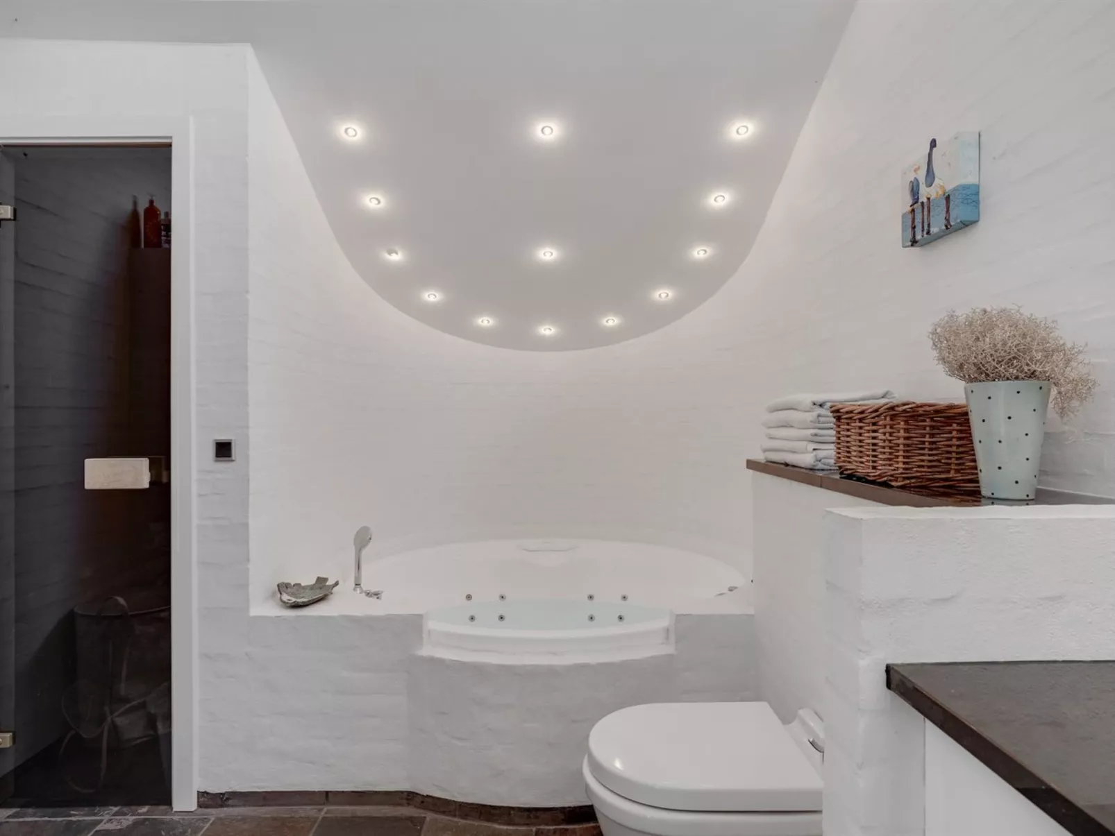 "Angelarij" -  from the sea-Binnen