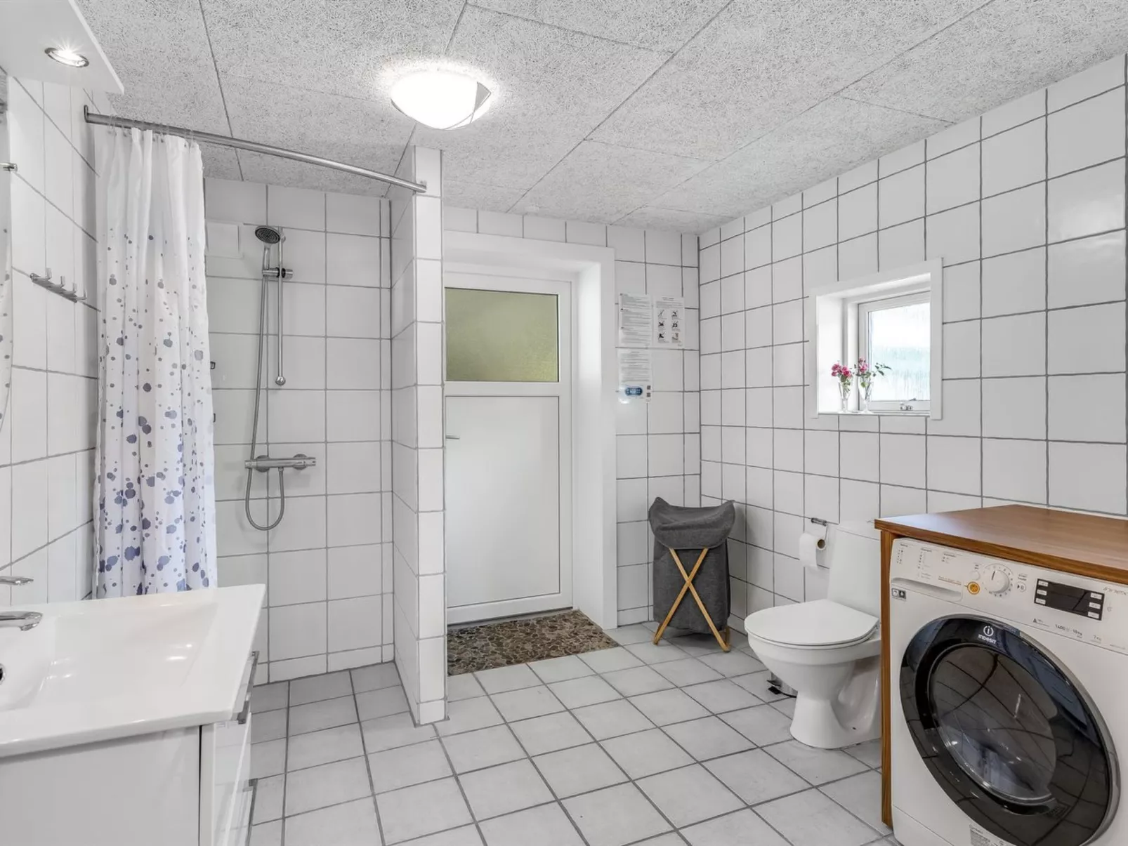 "Arja" - 2.2km from the sea-Binnen