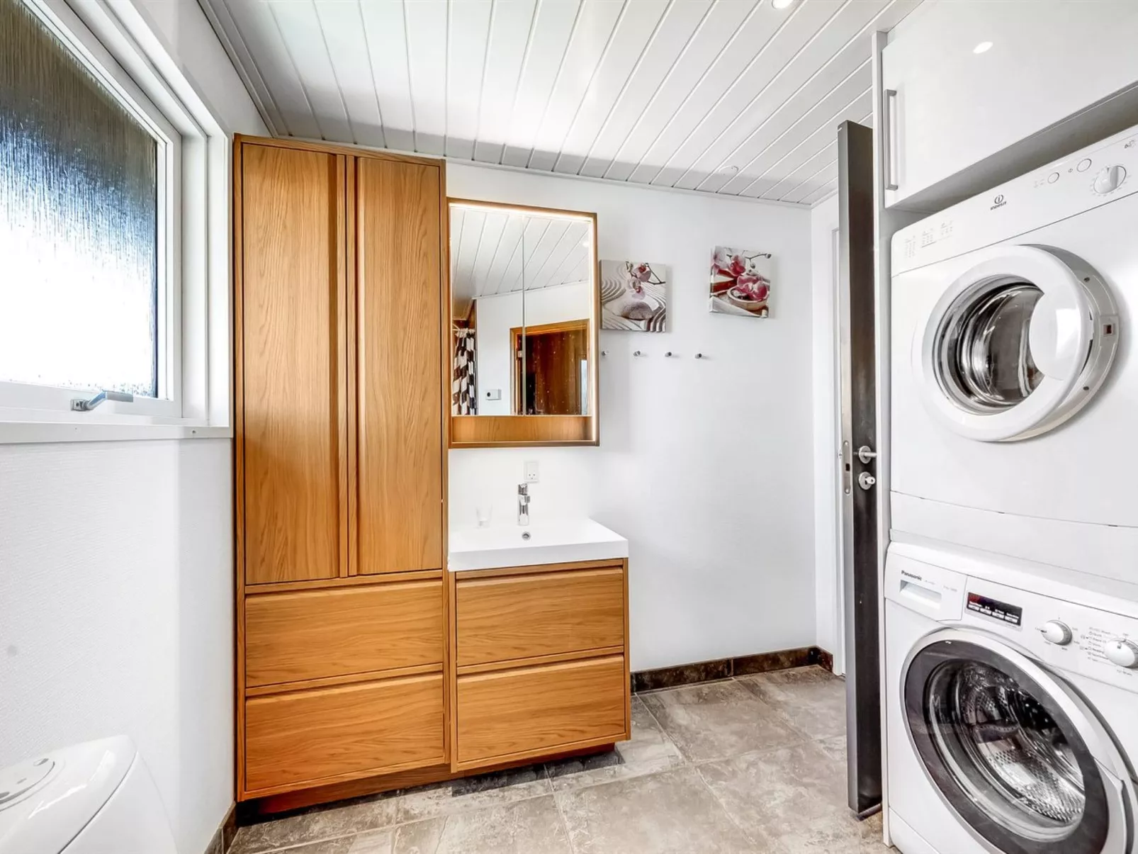 "Lill" - 50m from the sea-Binnen