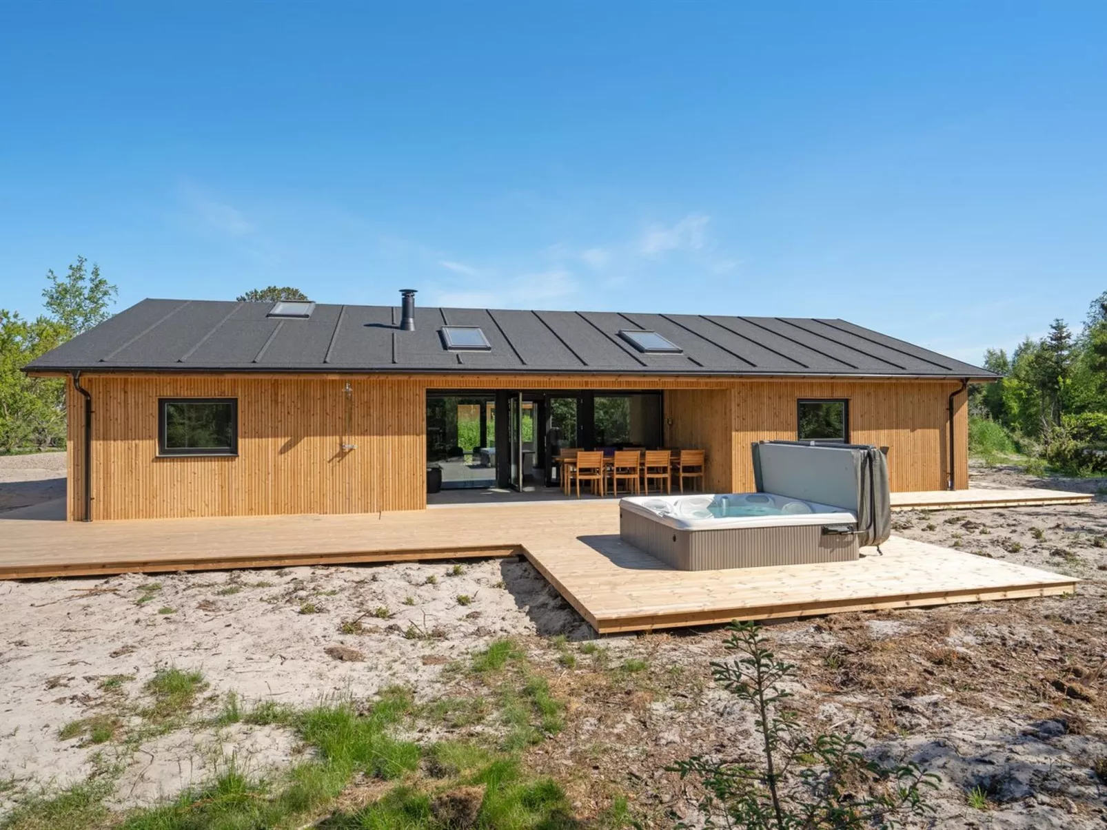 "Ileana" -  from the sea-Buiten