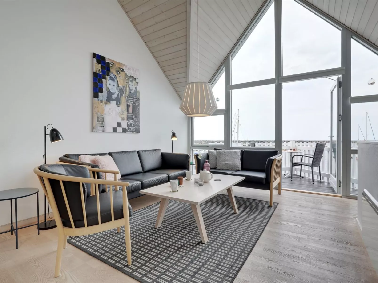 "Eija" - 5m from the sea-Binnen