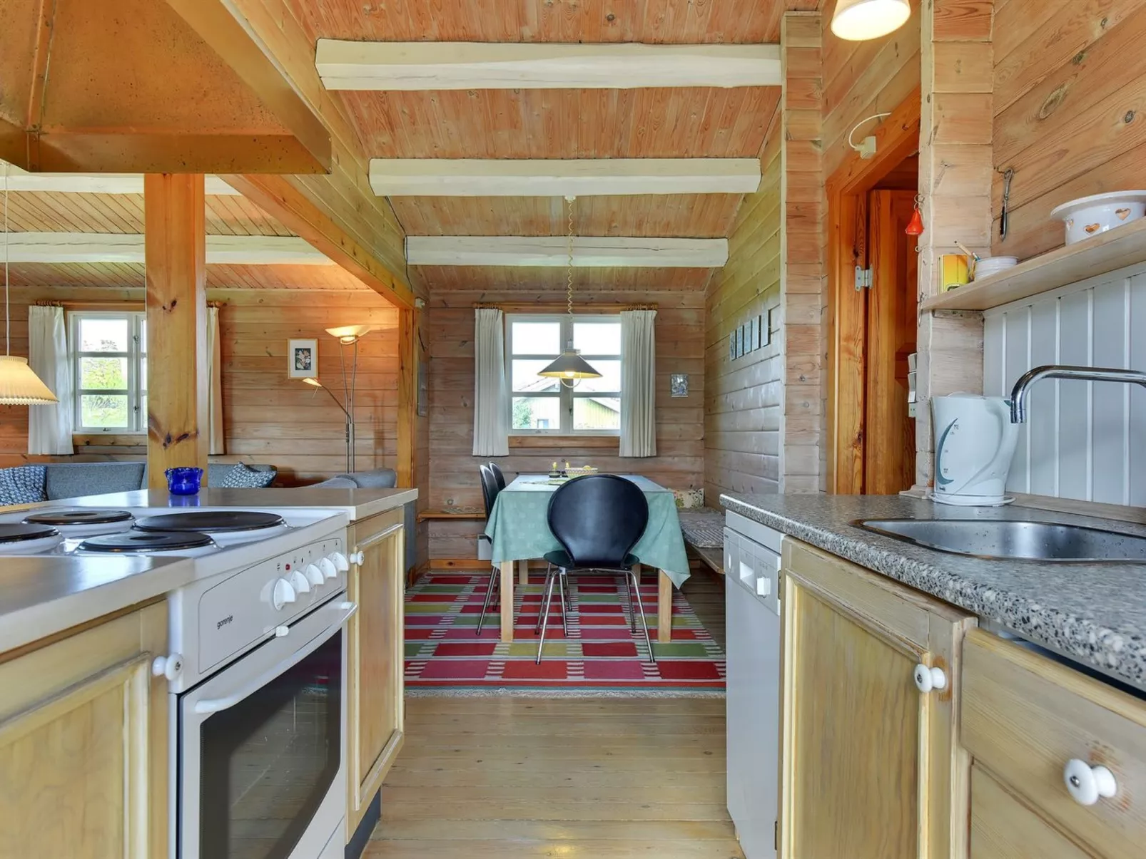 "Rosabella" - 600m from the sea-Binnen