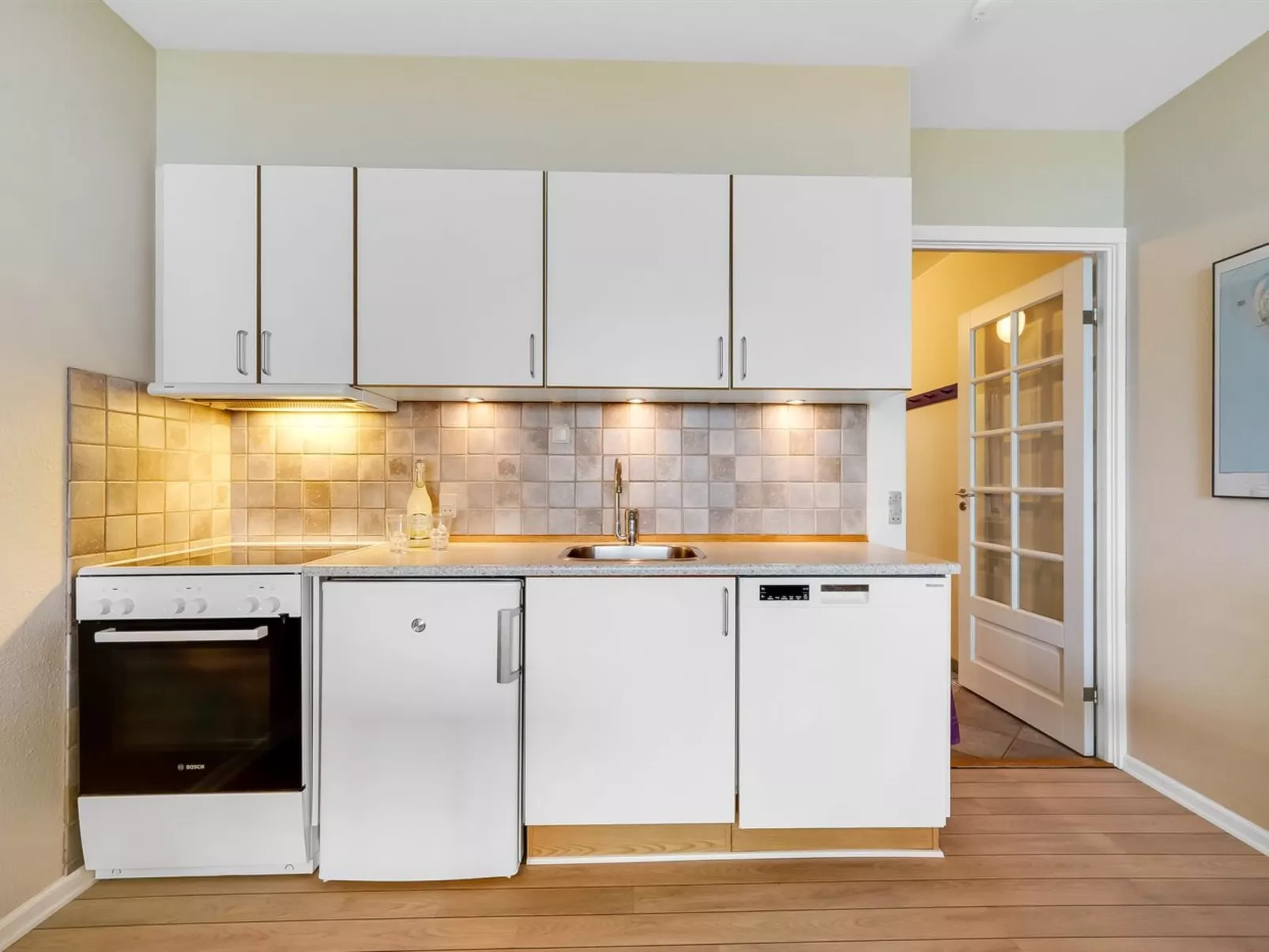 "Raimo" - 50m from the sea-Binnen