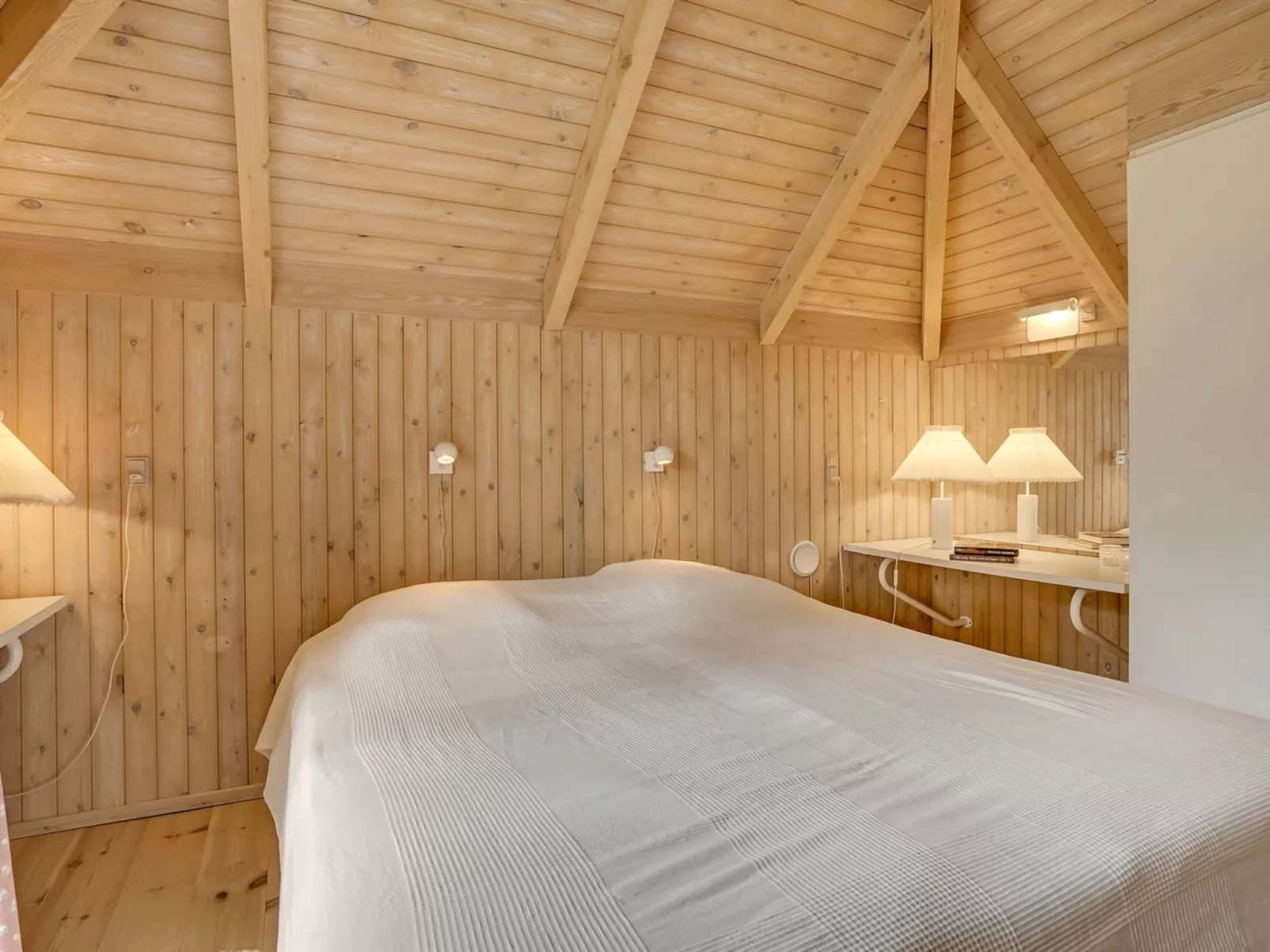 "Gunnie" - 1.1km from the sea-Binnen