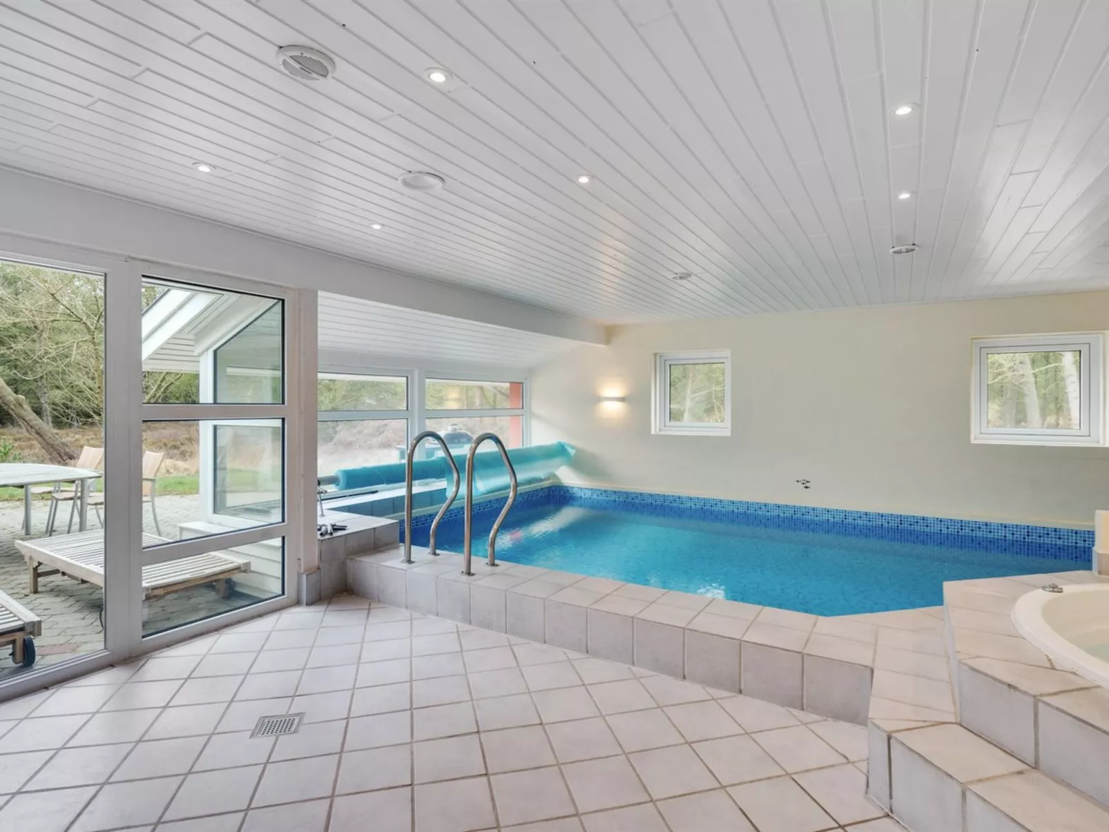 "Mojag" - 1km from the sea-Buiten