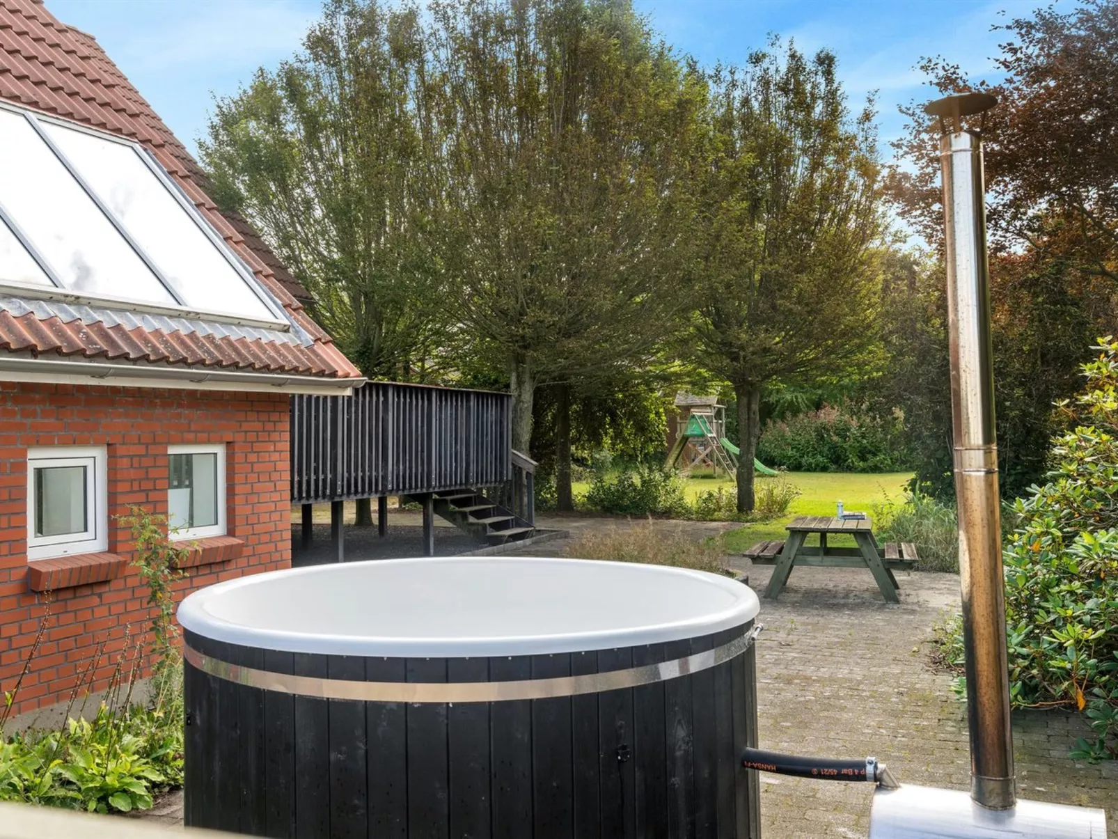 "Auguste" - 1.5km to the fjord-Binnen